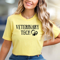 "VETERINARY TECH" Pet Love Graphic Tee, a Compassionate Pick for Animal Enthusiasts