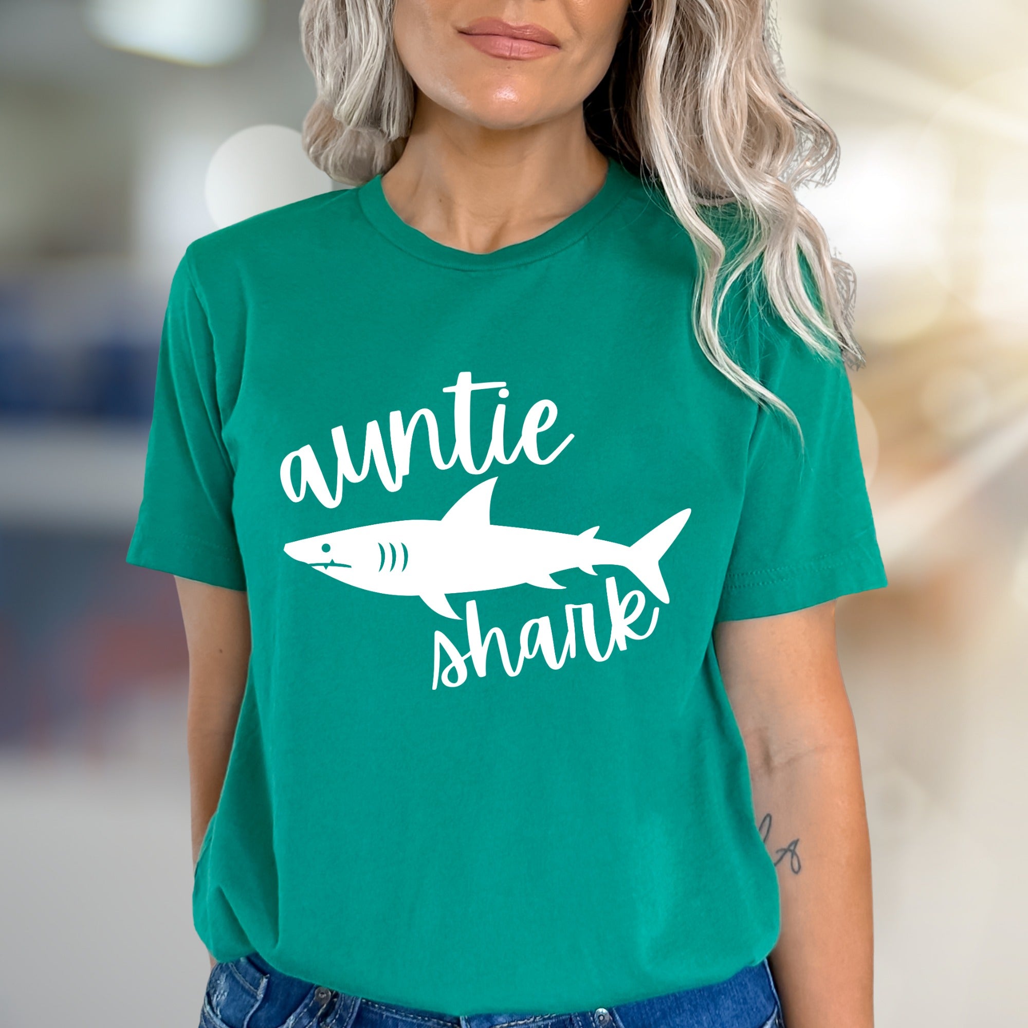 "Auntie Shark" Ocean Fun Graphic Tee, a Family Love Pick for Cool Aunts