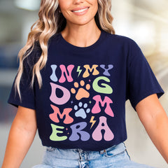 "In My Dog Mom Era" Retro Graphic Tee, a Vibrant Pick for Pet Lovers