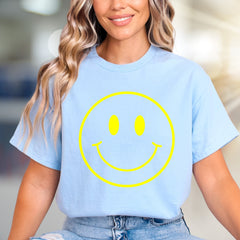 Signature Detail (Winking Smiley) Trendy Graphic Tee, a Happy-Go-Lucky Pick for Everyone