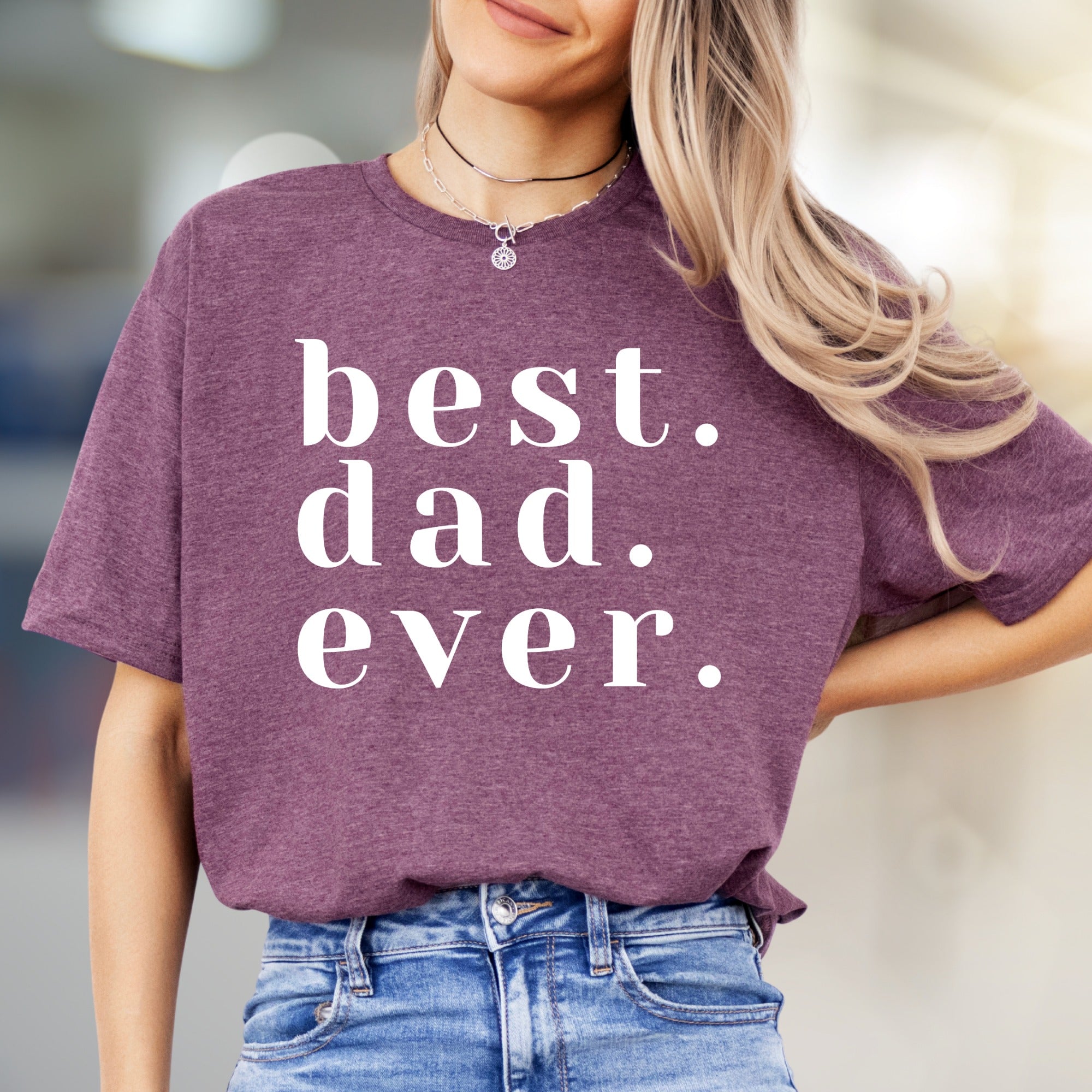 "Best Dad Ever" Expressive Graphic Tee, A Heartfelt Pick for Proud Children