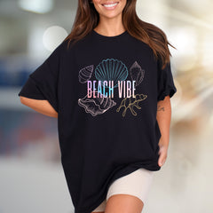 "BEACH VIBE" Seashell Gradient Graphic Tee, a Coastal Chic Pick for Ocean Lovers