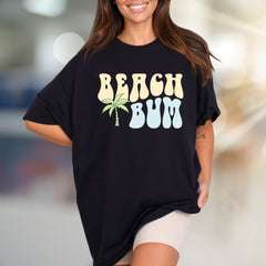 "Beach Bum" Retro Palm Graphic Tee, a Laid-Back Summer Pick for Vacationers