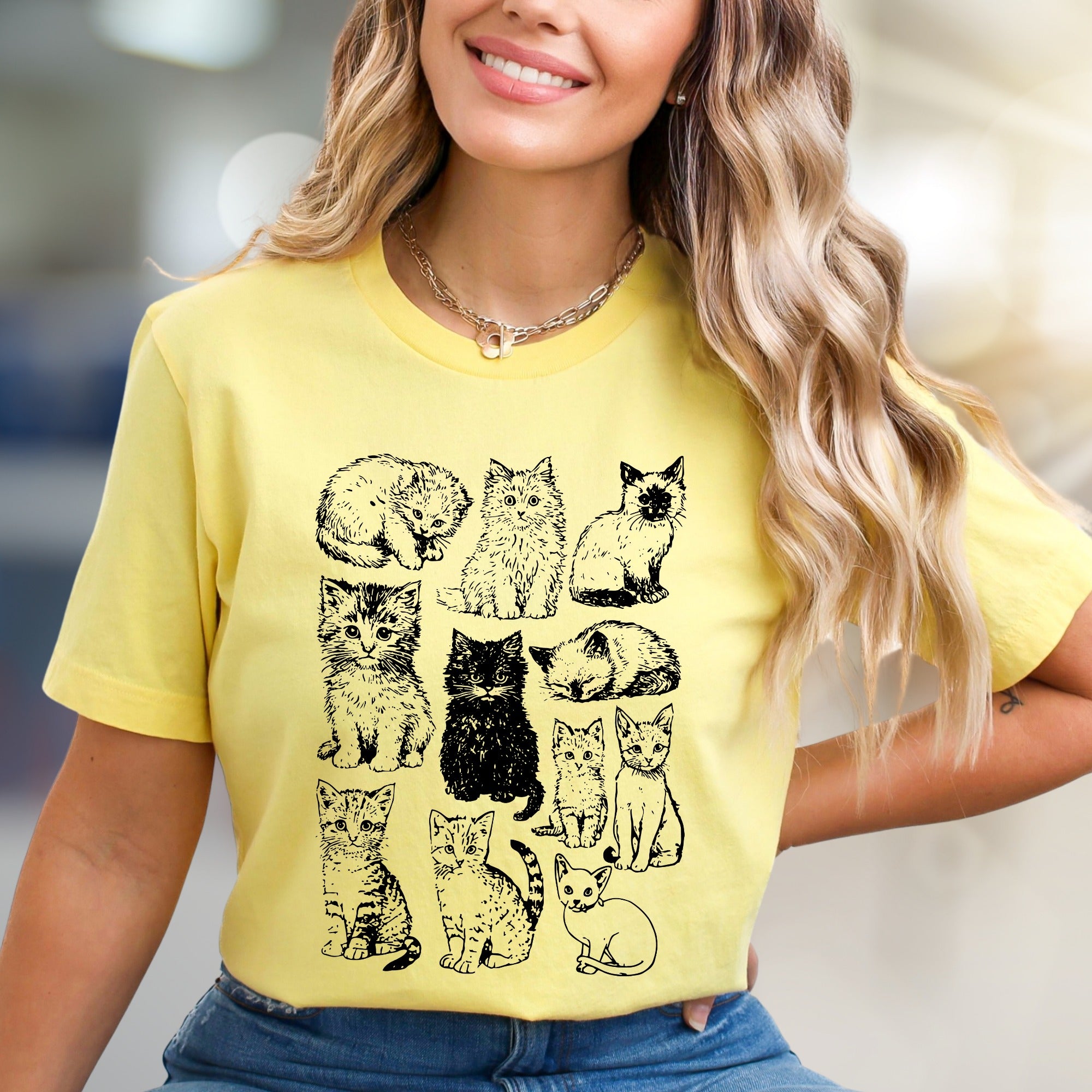 Charming Cat Sketches Graphic Tee, a Feline Lover's Artful Pick
