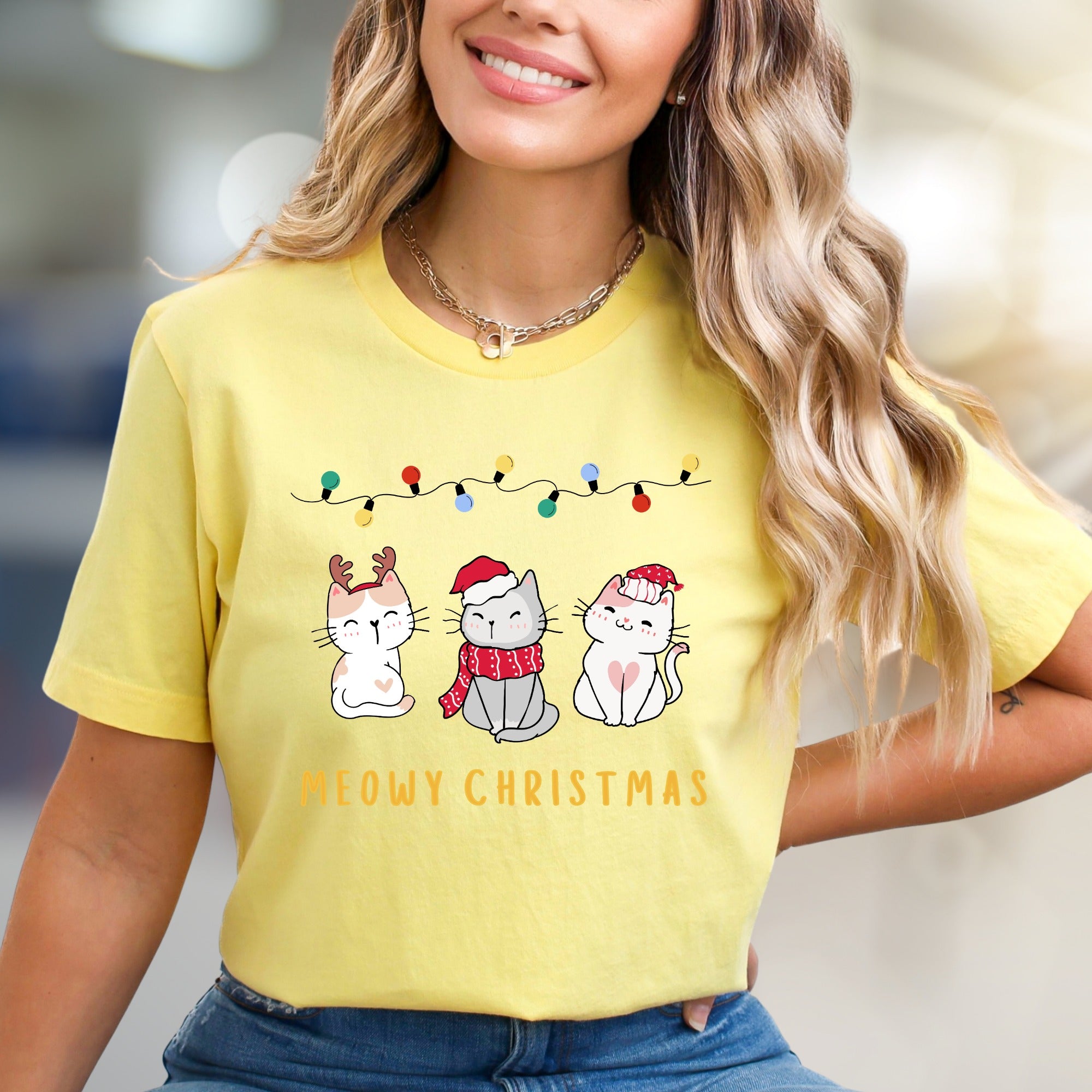 "MEOWY CHRISTMAS" Cute Kitten Graphic Tee, a Festive Pet Lover's Pick for the Holidays