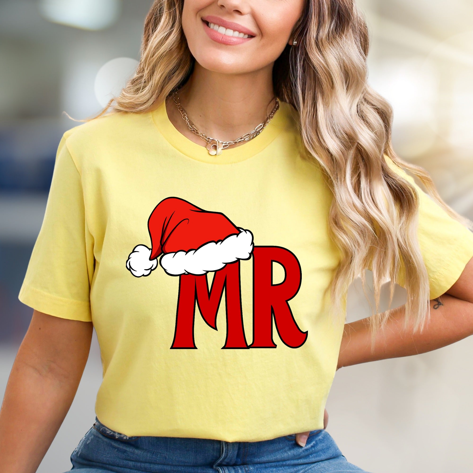 "MR" Santa Hat Graphic Tee, a Festive Couple's Pick for Holiday Lovers