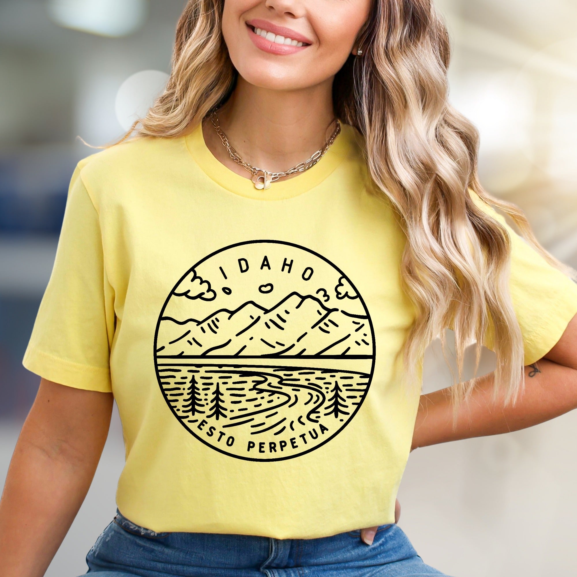 "IDAHO ESTO PERPETUA" Nature Scenic Graphic Tee, a Mountain Lover's Pick for Travelers