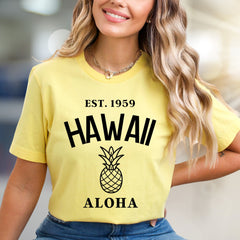 "EST. 1959 HAWAII ALOHA" Pineapple Graphic Tee, a Tropical Vibe Pick for Beach Lovers