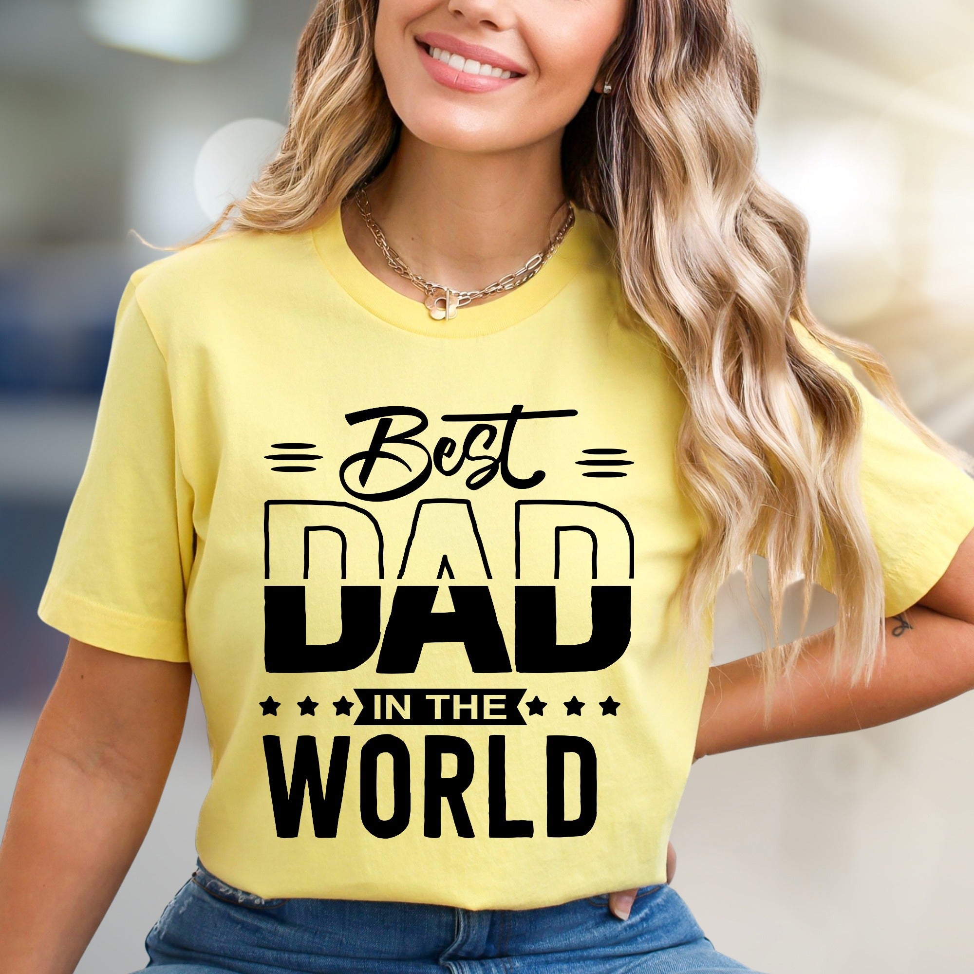 "Best Dad In The World" Father's Day Graphic Tee, a Thoughtful Gift for Dads