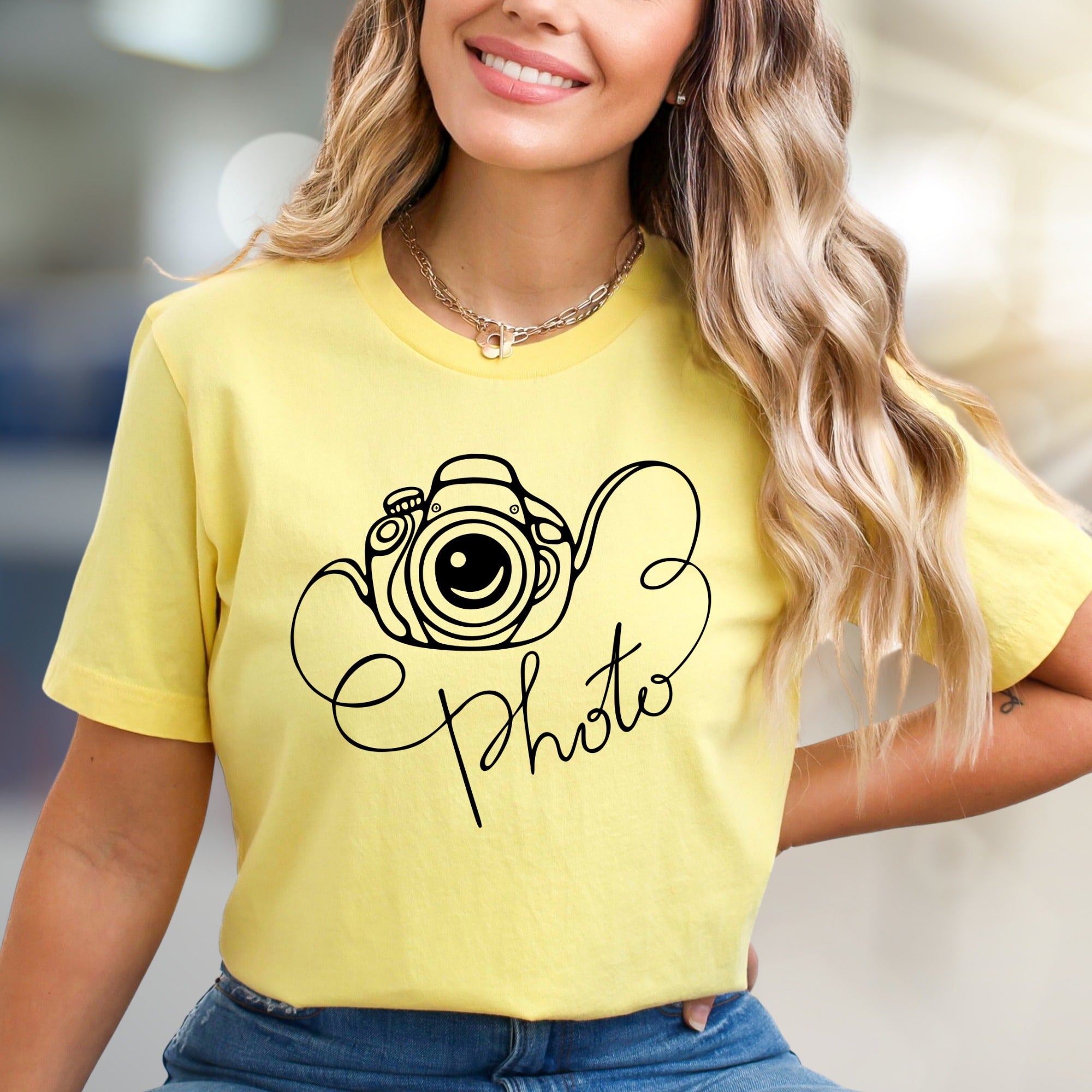"Photo" Camera Sketch Graphic Tee, a Creative Pick for Photographers