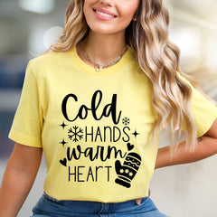 "Cold Hands Warm Heart" Winter Graphic Tee, a Cozy Pick for Holiday Enthusiasts