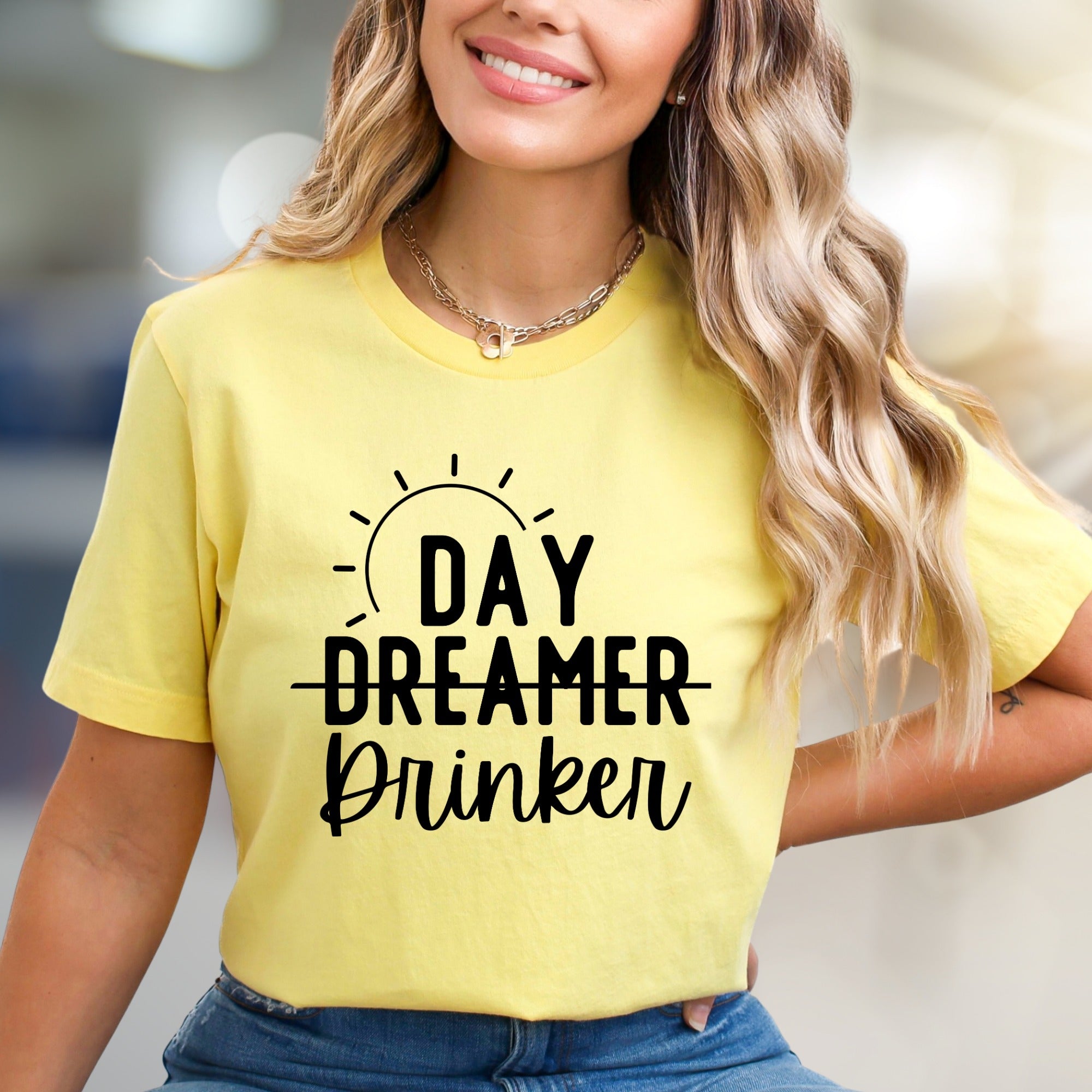 "DAY DREAMER Drinker" Laid-Back Graphic Tee, a Witty Lifestyle Pick for Fun-Loving Adults