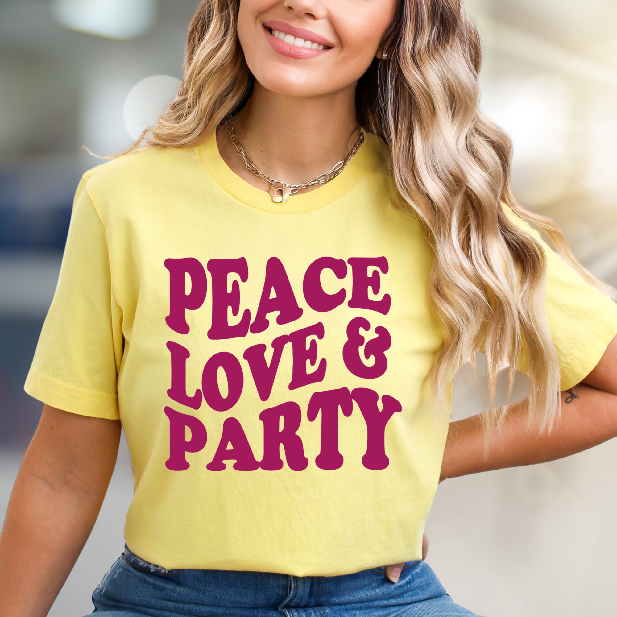 "Peace Love & Party" Groovy Graphic Tee, a Retro-Vibe Pick for Free Spirits