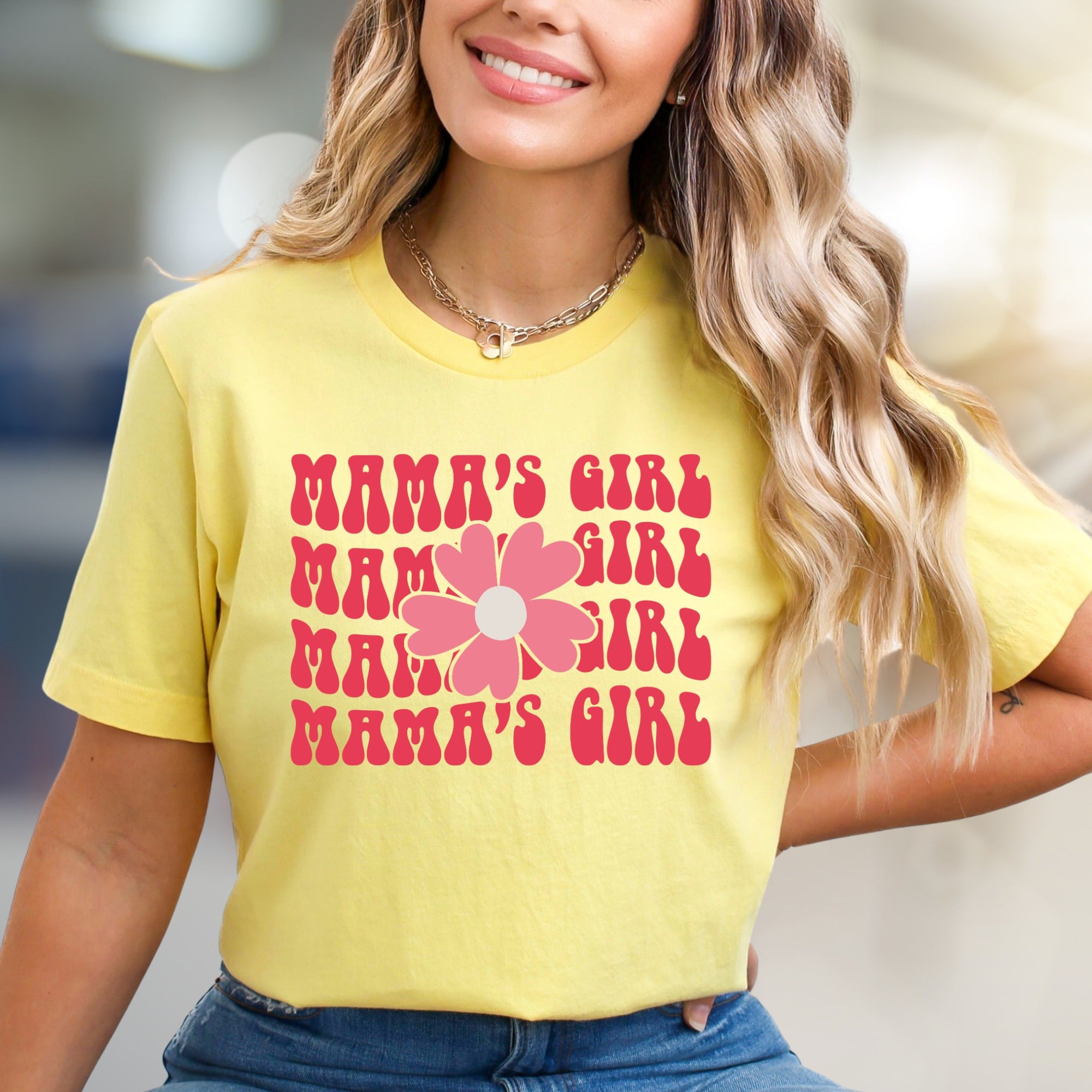 "Mama's Girl" Retro Flower Graphic Tee, a Sweet Statement for Daughters