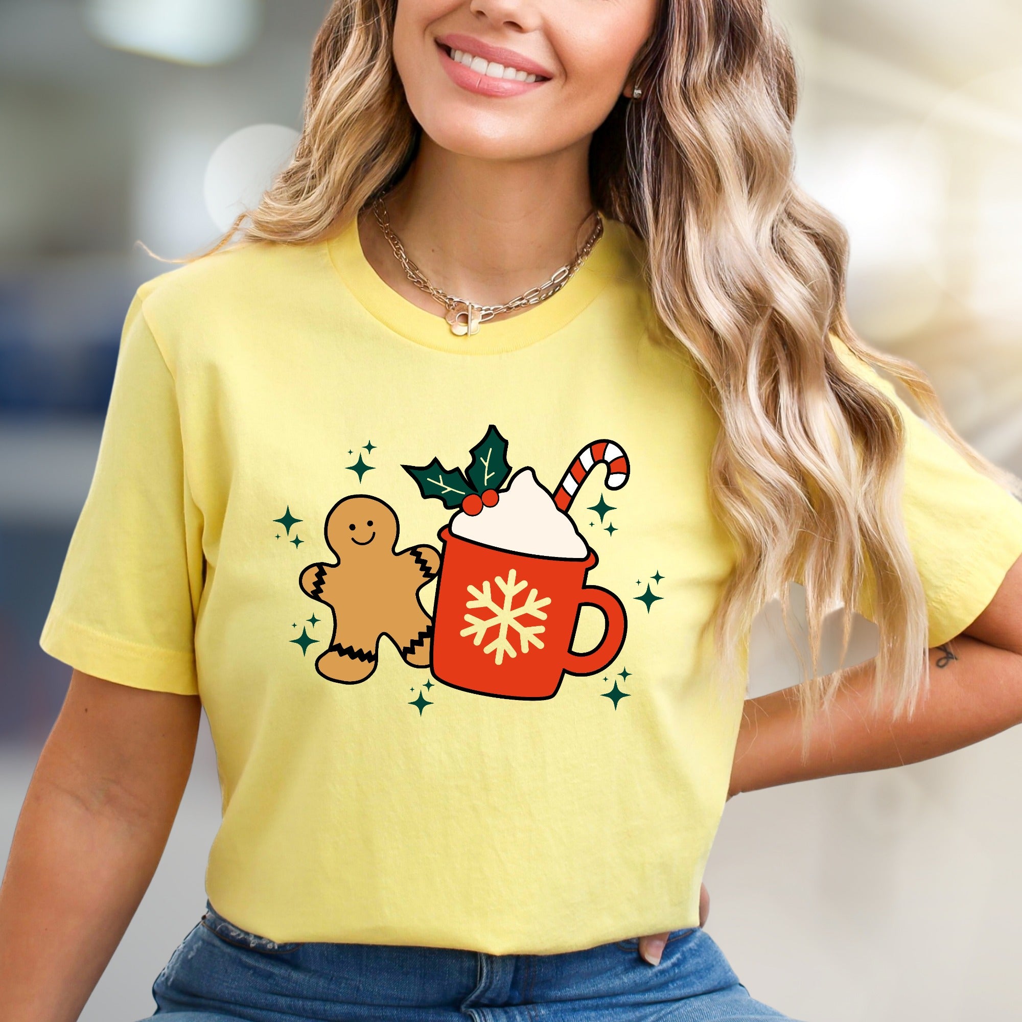 Gingerbread Hot Cocoa Graphic Tee, A Festive Comfort Pick for Holiday Enthusiasts