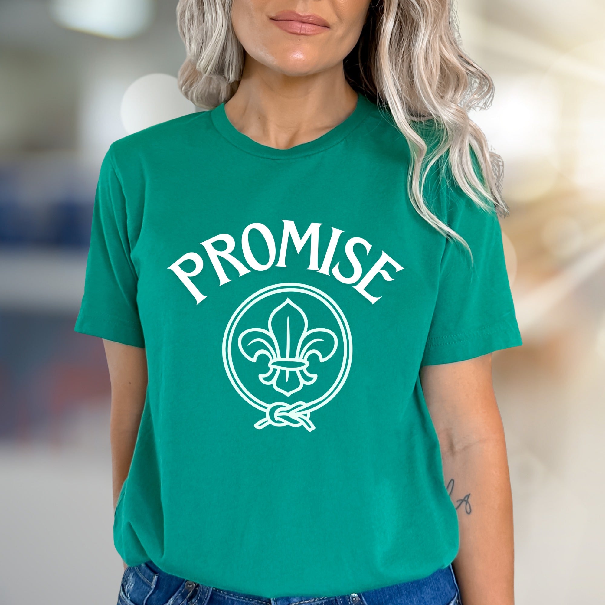 Promise Fleur De Lis Graphic Tee, a Symbolic Pick for Everyday Wear