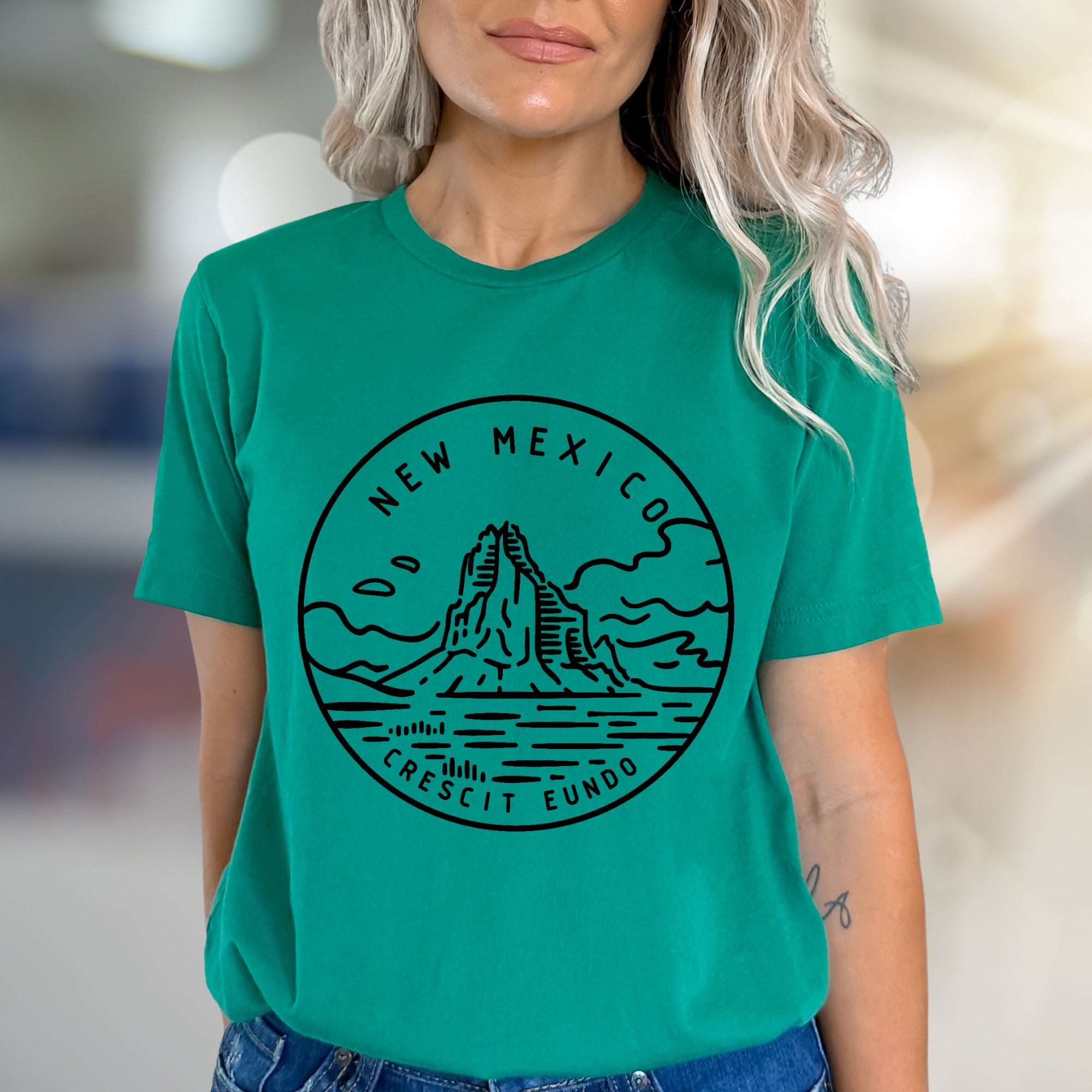 "NEW MEXICO CRESCIT EUNDO" Landscape Graphic Tee, a State Pride Pick for Adventurers