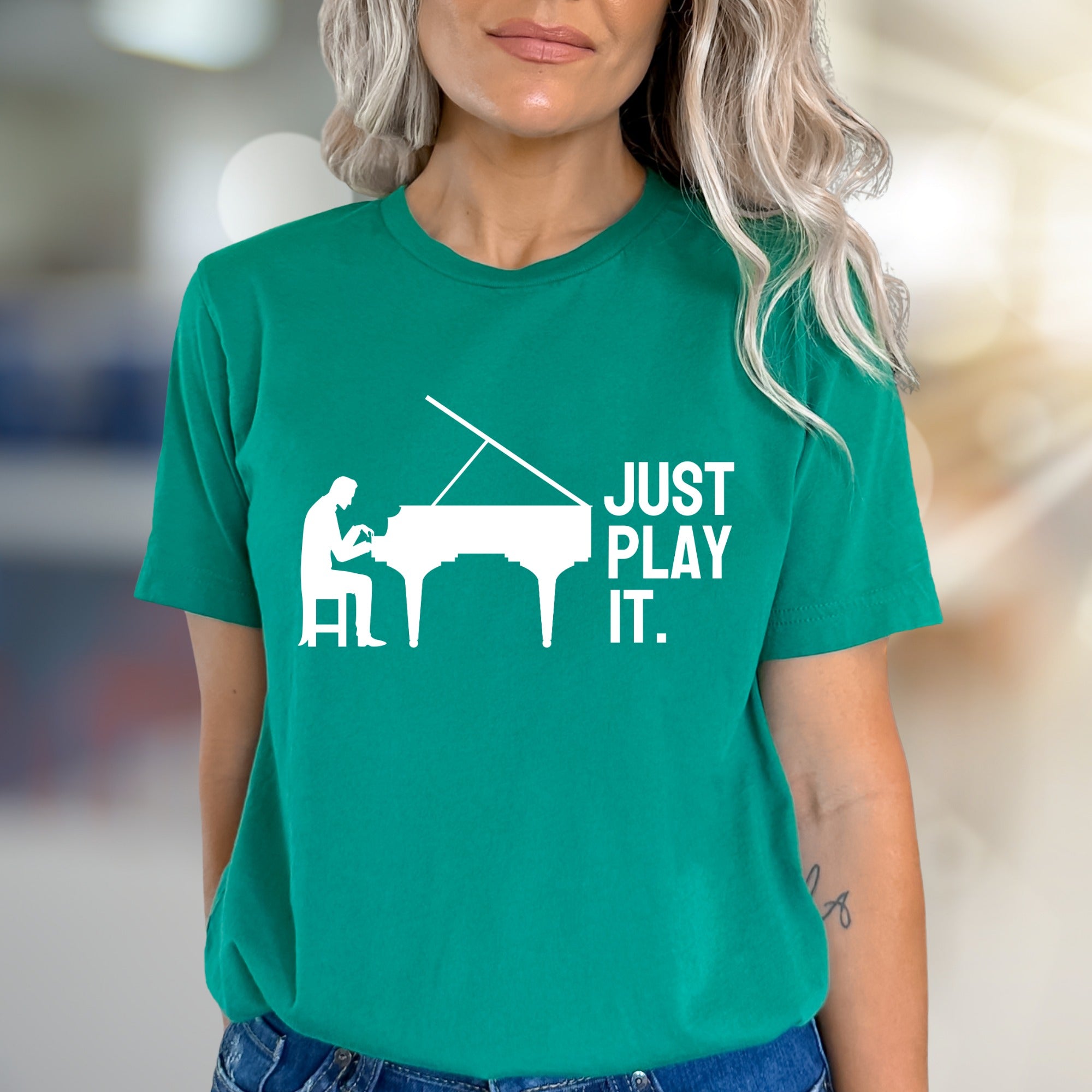 "JUST PLAY IT." Piano Graphic Tee, a Music Lover's Pick for Everyday Style