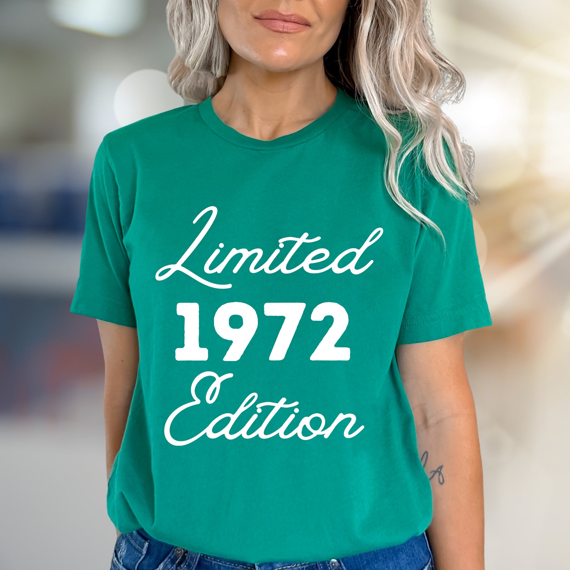 "Limited 1972 Edition" Retro Birthday Graphic Tee, a Nostalgic Pick for Milestone Celebrations