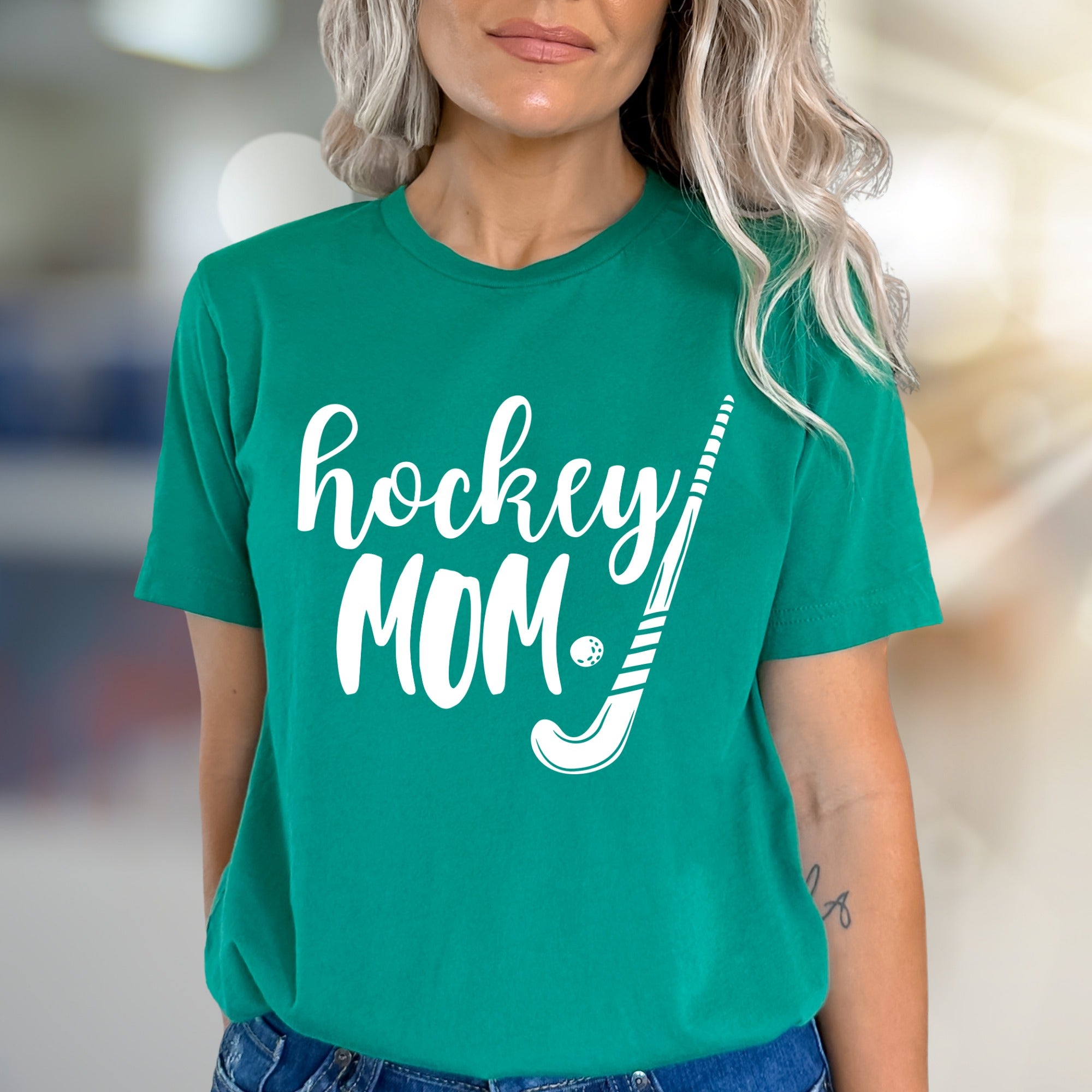 "Hockey MOM" Sports Enthusiast Graphic Tee, a Fan Favorite for Game Day Warriors