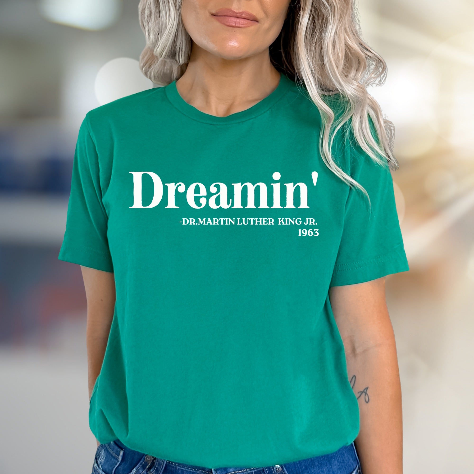 "Dreamin' - DR. MARTIN LUTHER KING JR. 1963" Commemorative Graphic Tee, a Heritage-Inspired Pick for Advocates