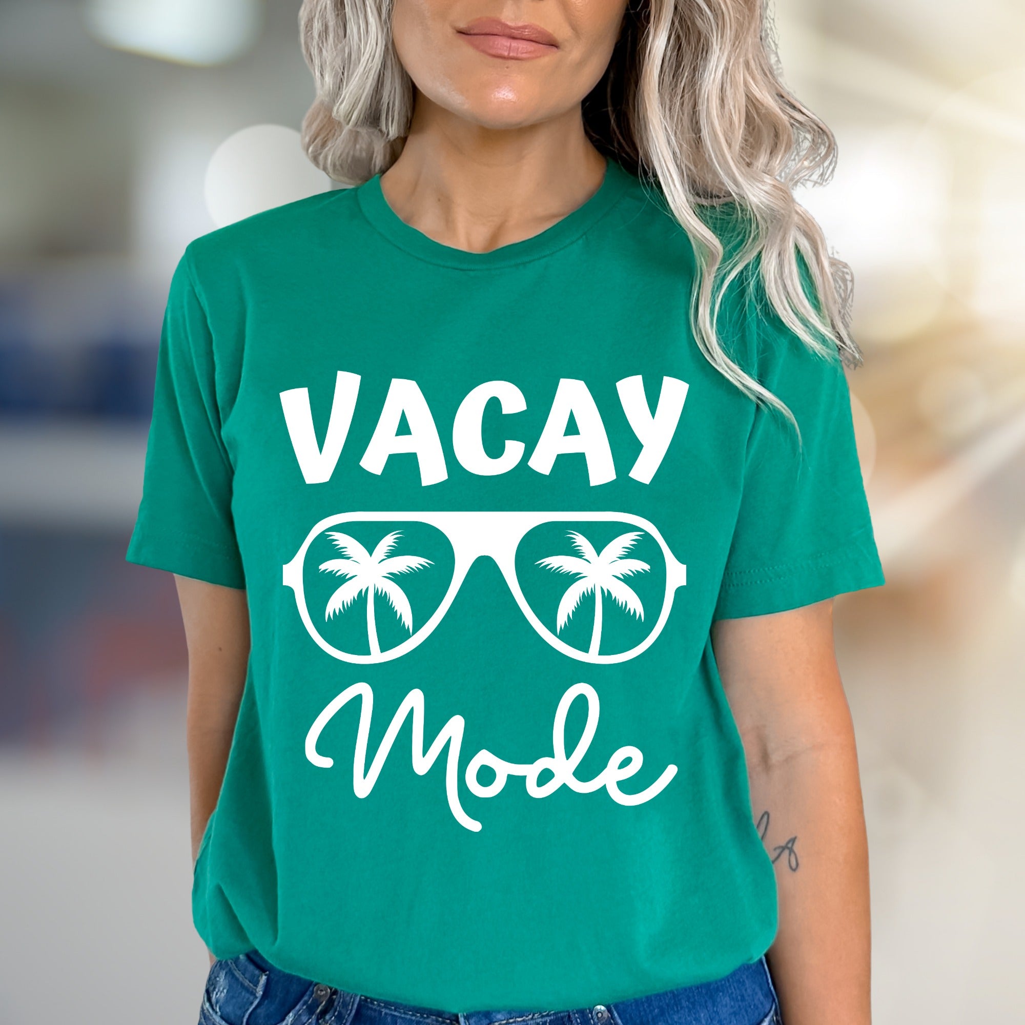 "Vacay Mode" Tropical Sunglasses Graphic Tee, a Relaxed Beach Pick for Travelers