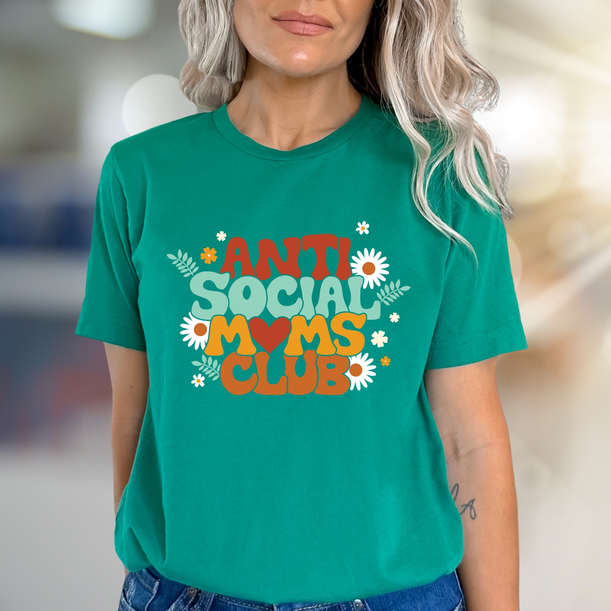"Anti Social Moms Club" Retro Floral Graphic Tee, a Witty Pick for Modern Mamas