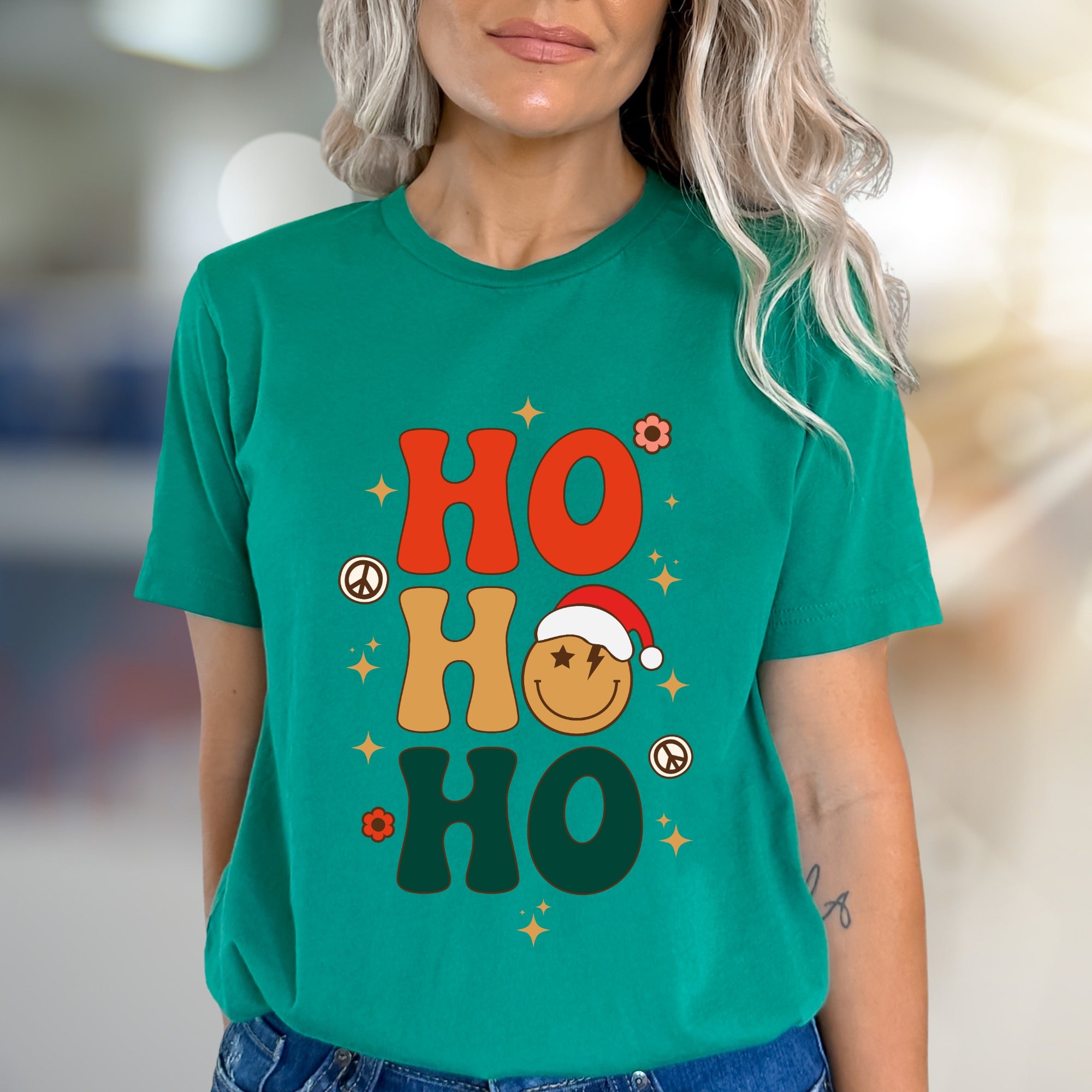 "HO HO HO" Retro Christmas Graphic Tee, a Festive Vibe for Holiday Lovers