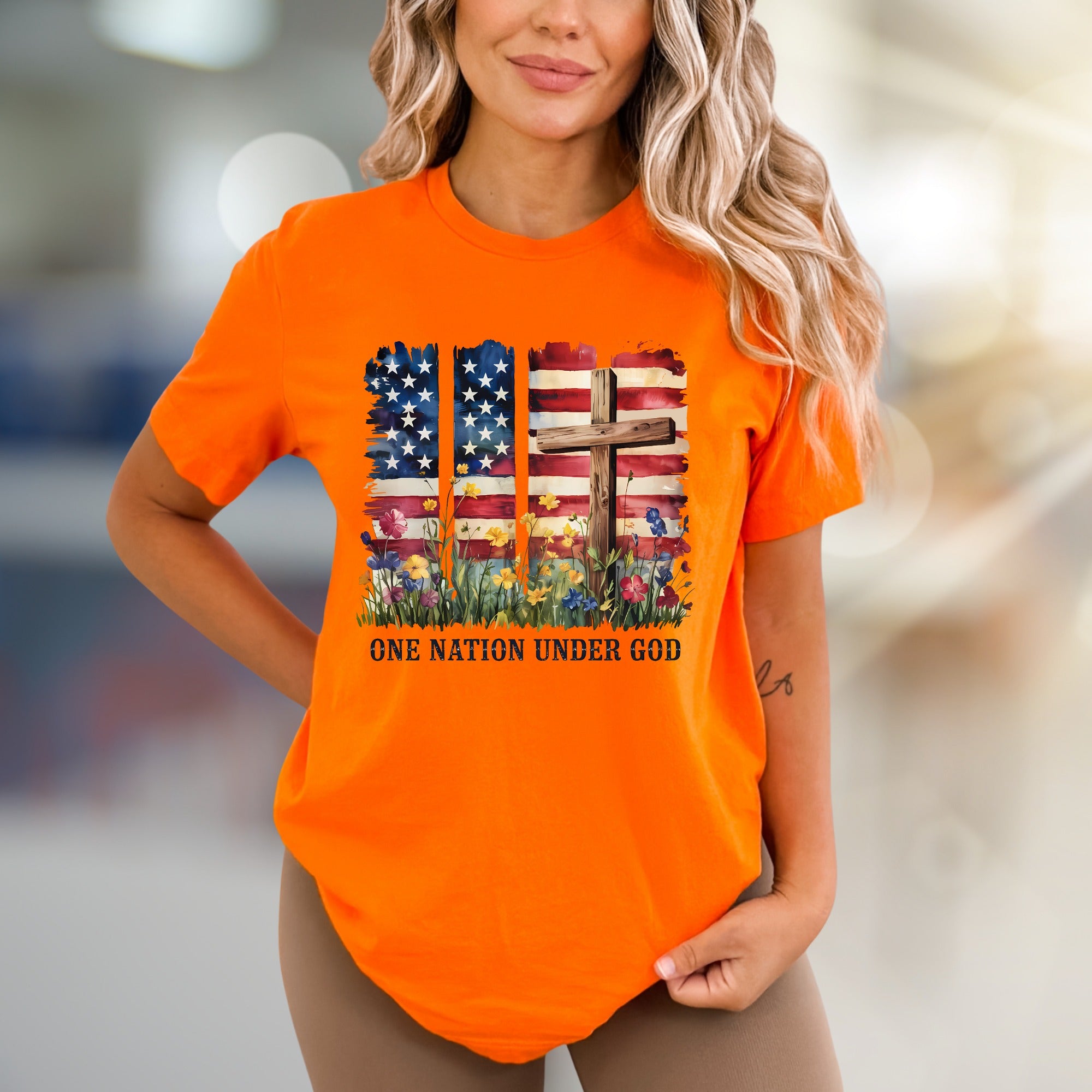 "ONE NATION UNDER GOD" Patriotic Floral Graphic Tee, A Faith-Inspired Statement for Believers