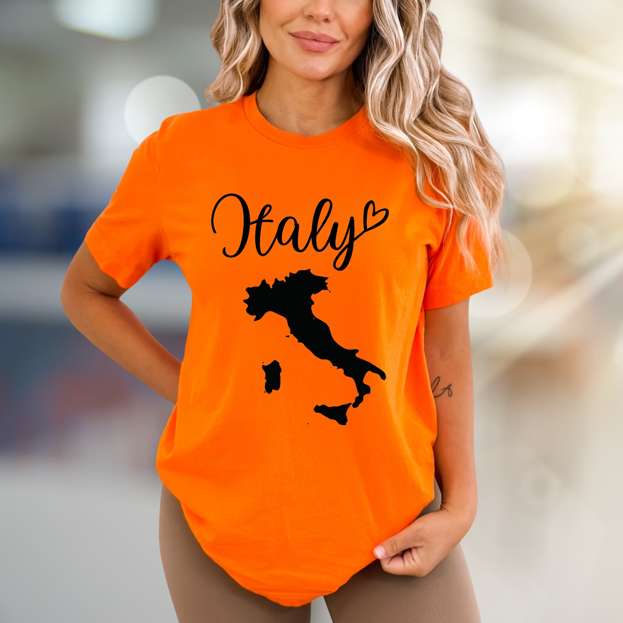 "Italy" Script Map Graphic Tee, a Wanderlust Pick for Globetrotters