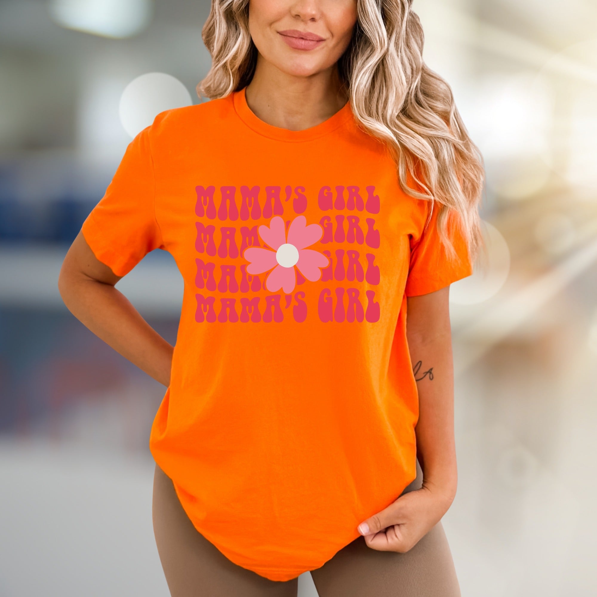 "Mama's Girl" Retro Flower Graphic Tee, a Sweet Statement for Daughters