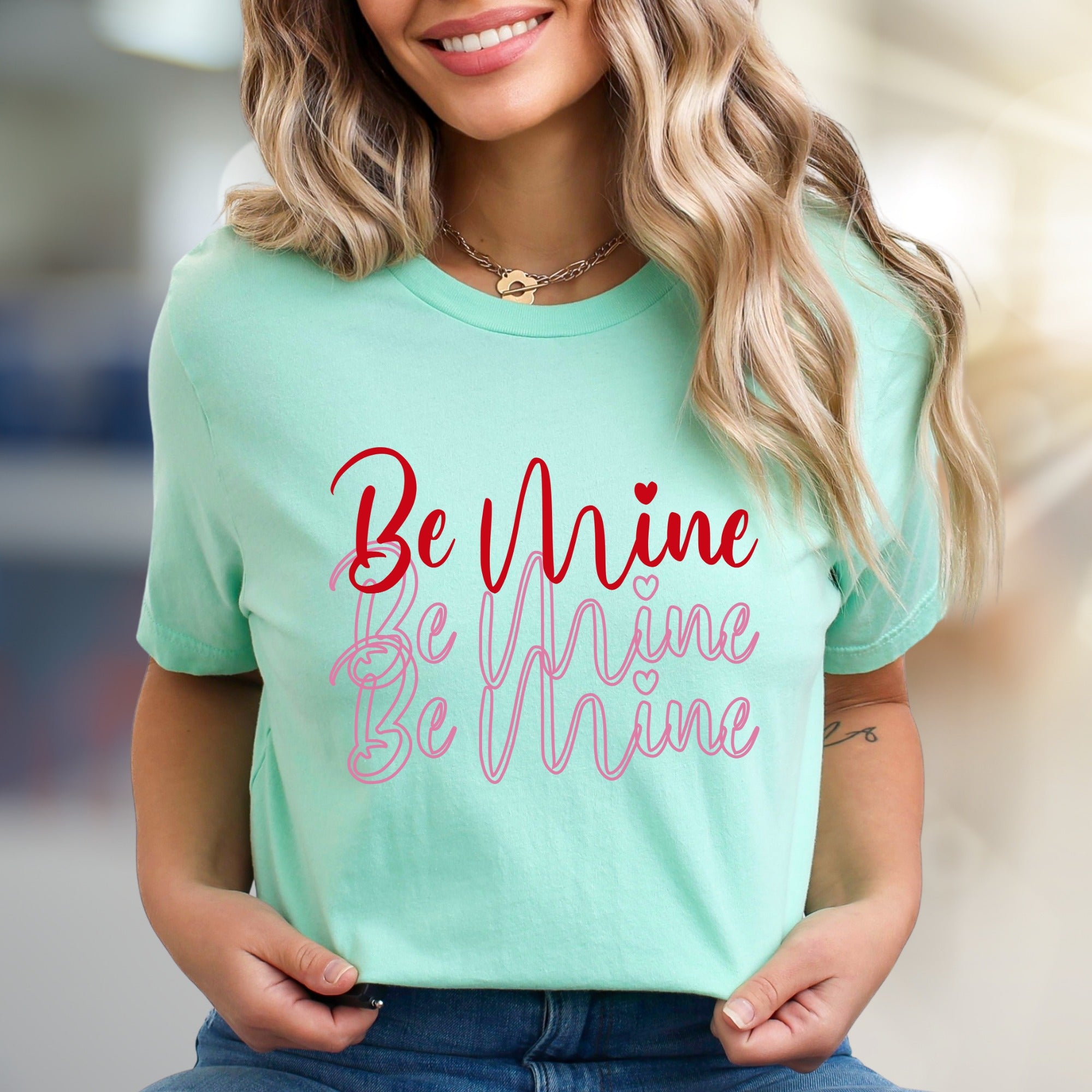 "Be Mine" Romantic Script Graphic Tee, a Love-Themed Pick for Sweethearts