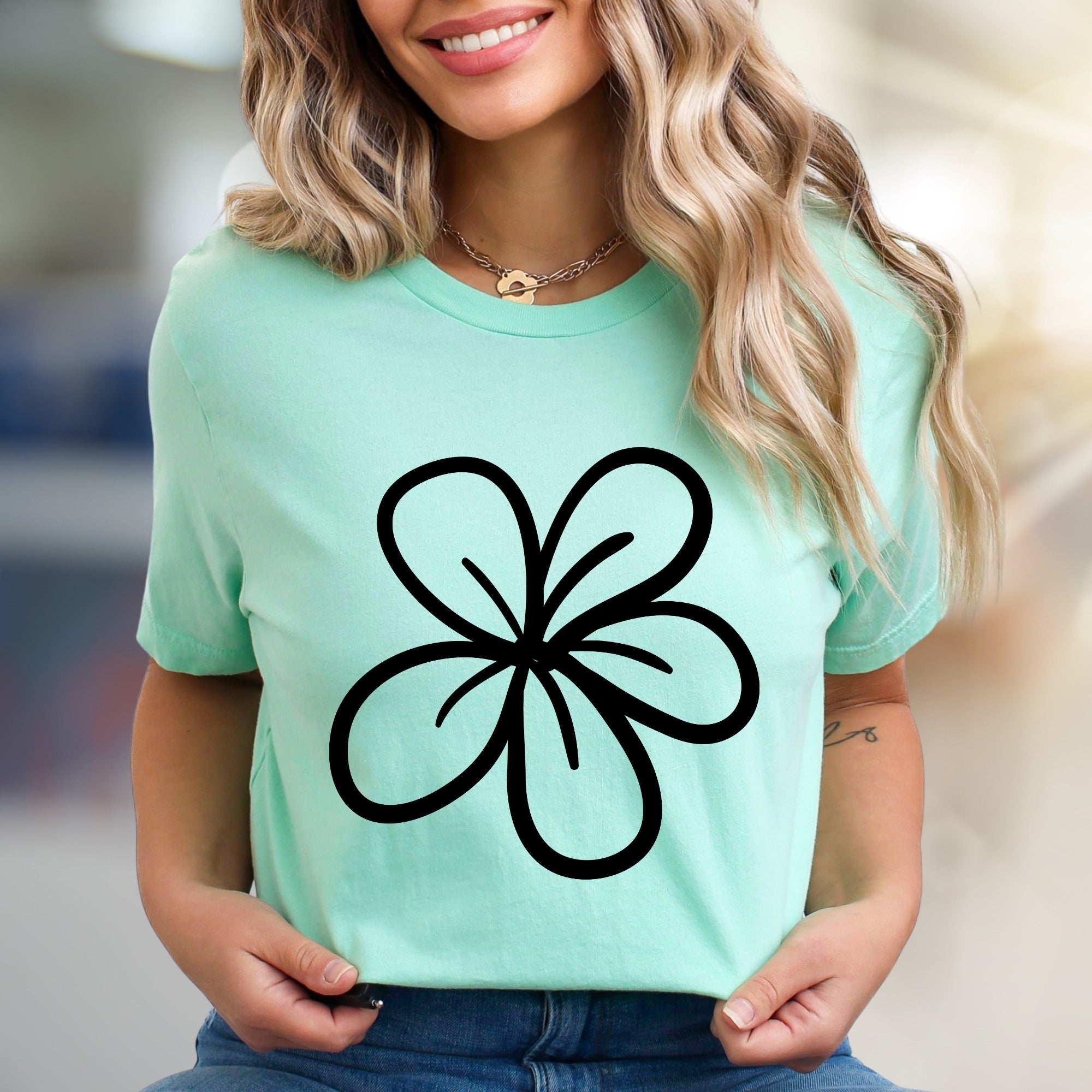 Simplistic Blossom Outline Graphic Tee, A Minimalist Floral Pick for Nature Lovers