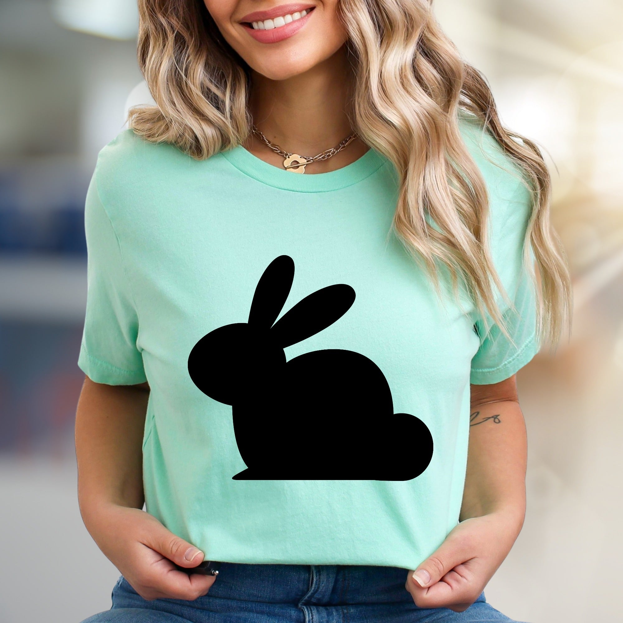 Minimalist Bunny Graphic Tee, a Cute Animal Lover Pick for Everyday Comfort