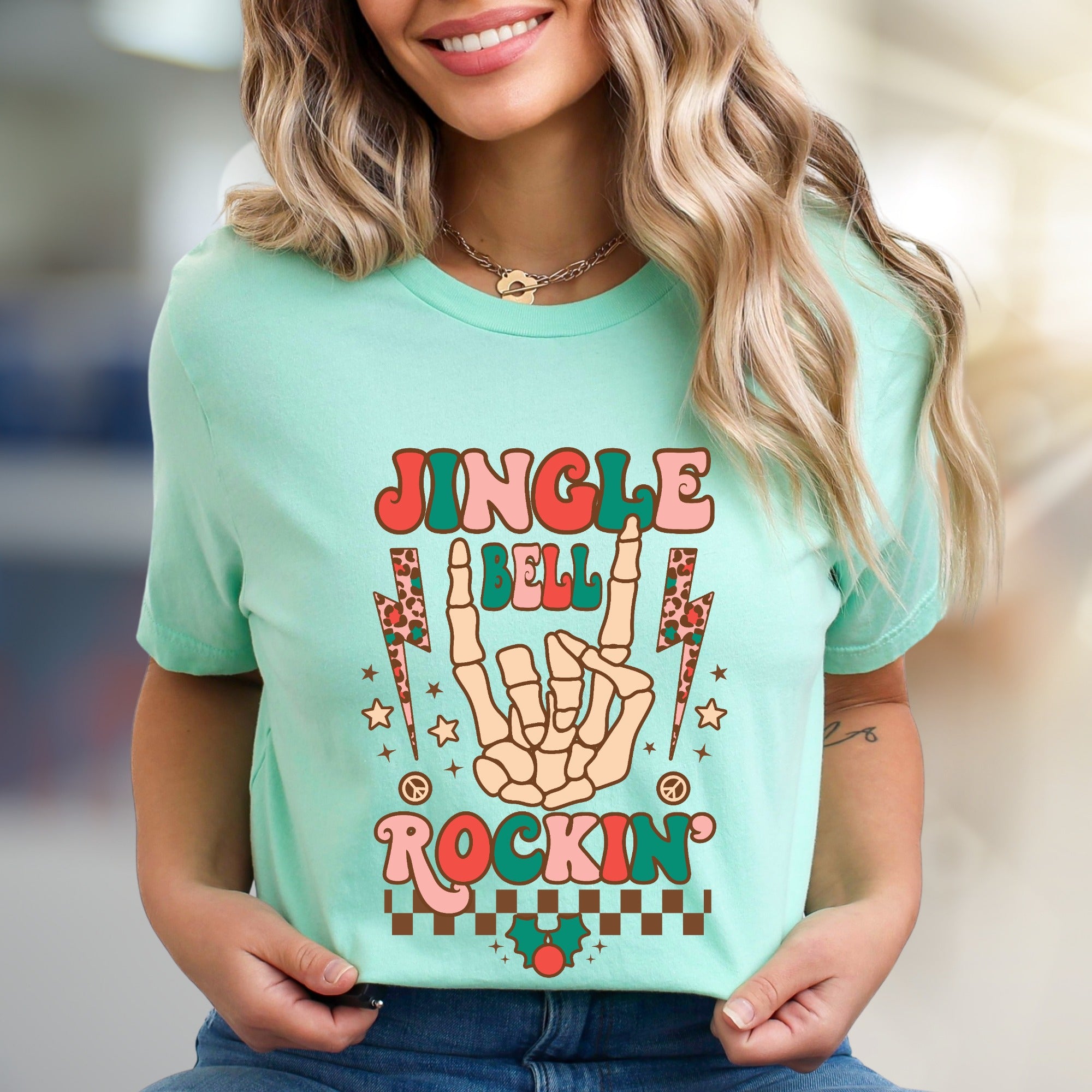 "Jingle Bell Rockin'" Retro Christmas Graphic Tee, a Festive Vibe for Music Lovers