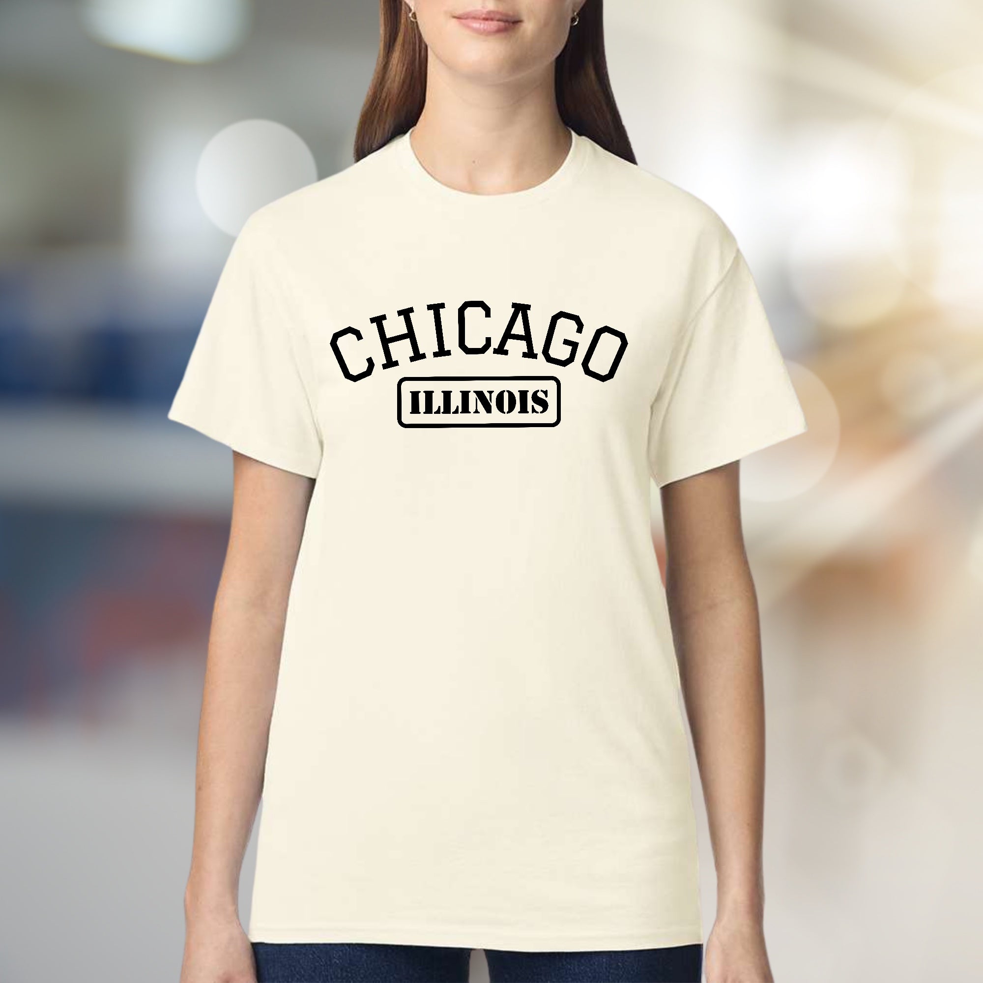 "CHICAGO ILLINOIS" College Graphic Tee, a City Pride Pick for Local Enthusiasts