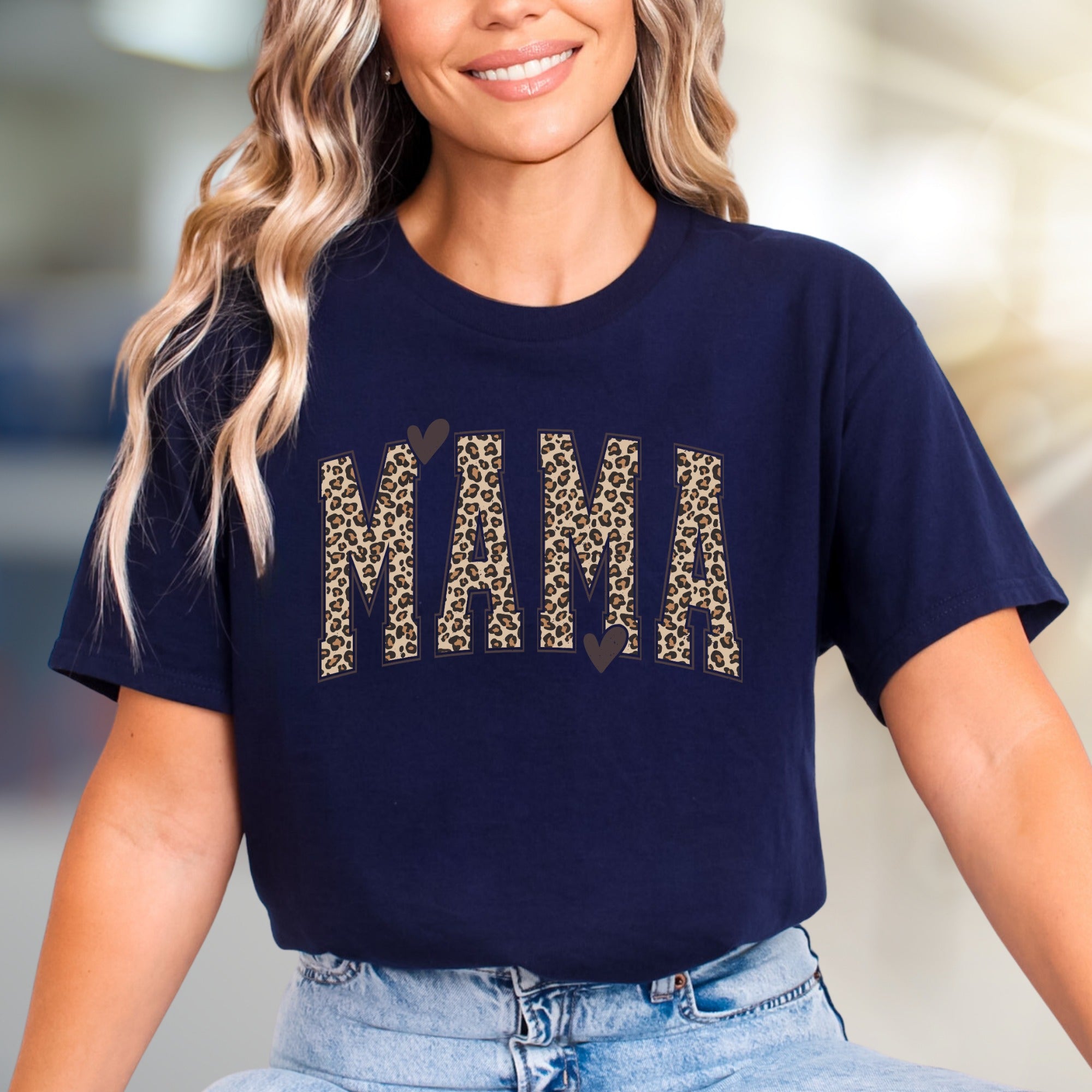 "MAMA" Leopard Print Graphic Tee, a Chic Motherhood Pick for Style Enthusiasts