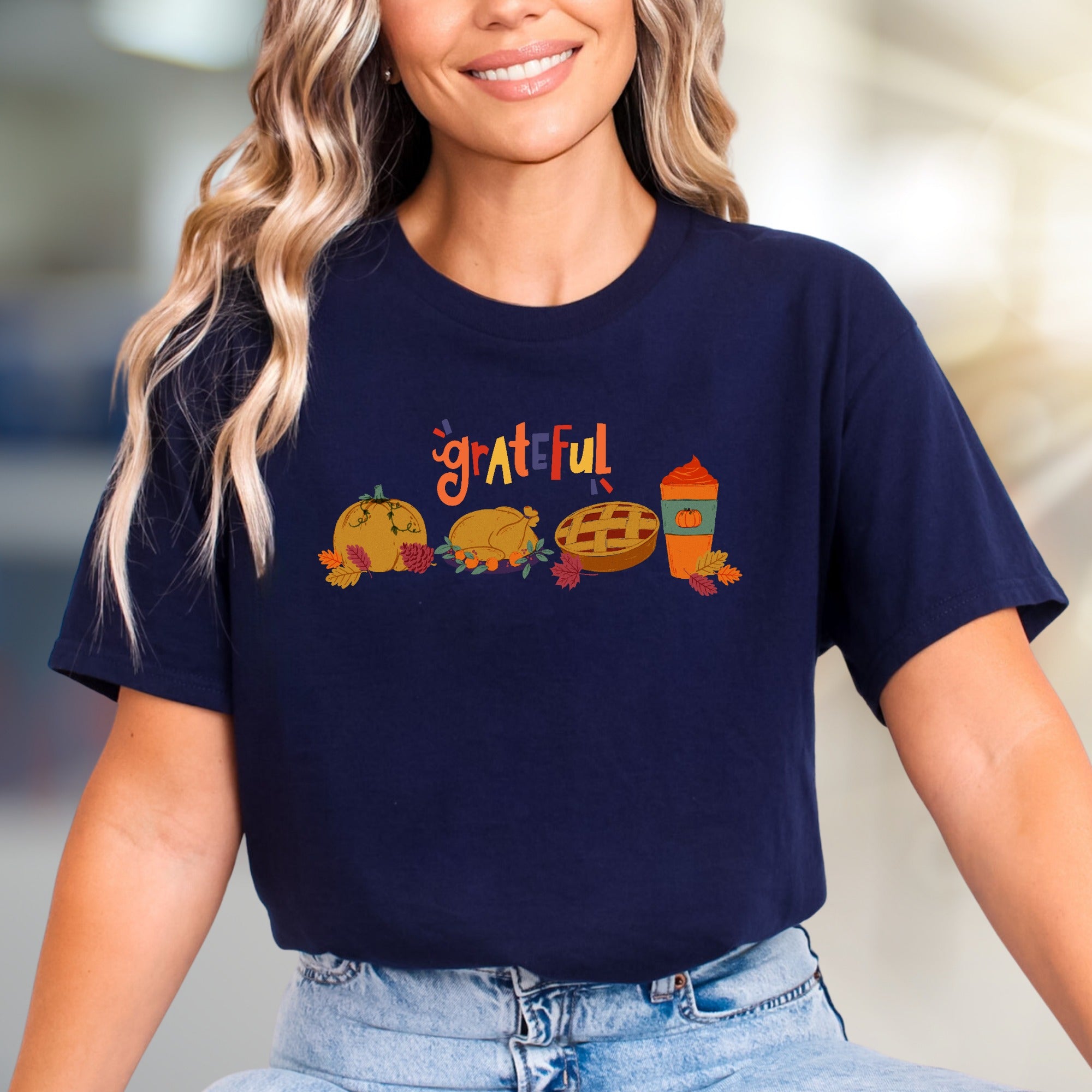 "Grateful" Autumn Feast Graphic Tee, a Cozy Fall Pick for Foodies