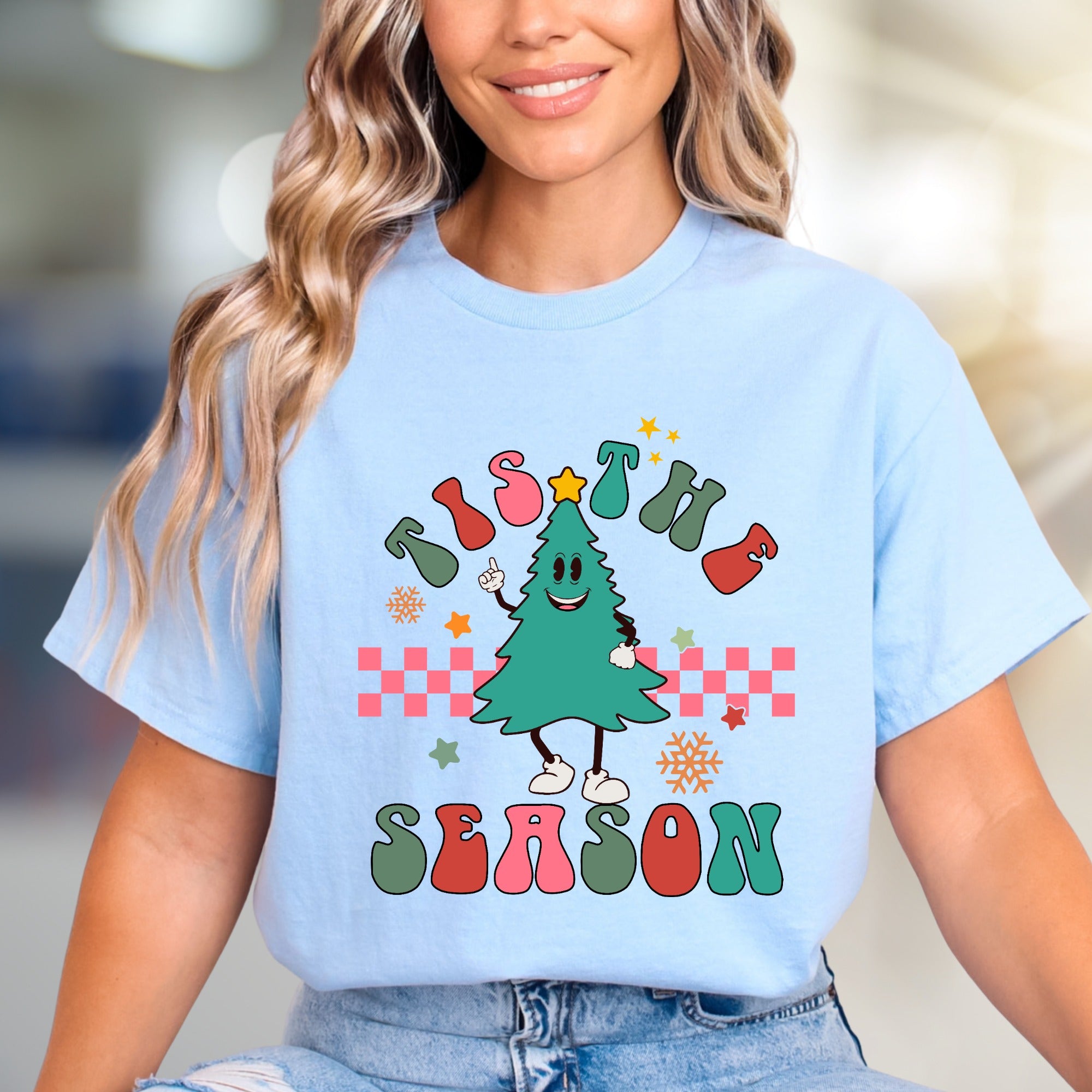 "Tis The Season" Retro Christmas Tree Graphic Tee, a Festive Holiday Pick for Enthusiasts