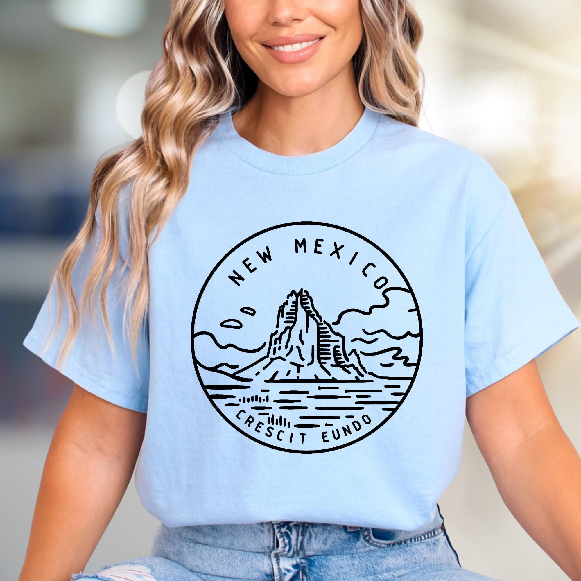 "NEW MEXICO CRESCIT EUNDO" Landscape Graphic Tee, a State Pride Pick for Adventurers