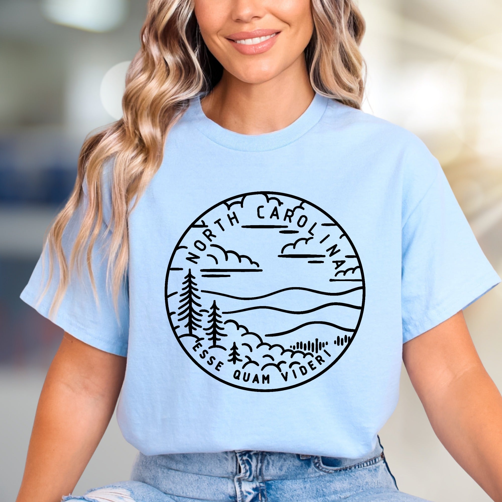 "North Carolina Esse Quam Videri" Minimalist Graphic Tee, a State Pride Pick for Locals & Visitors