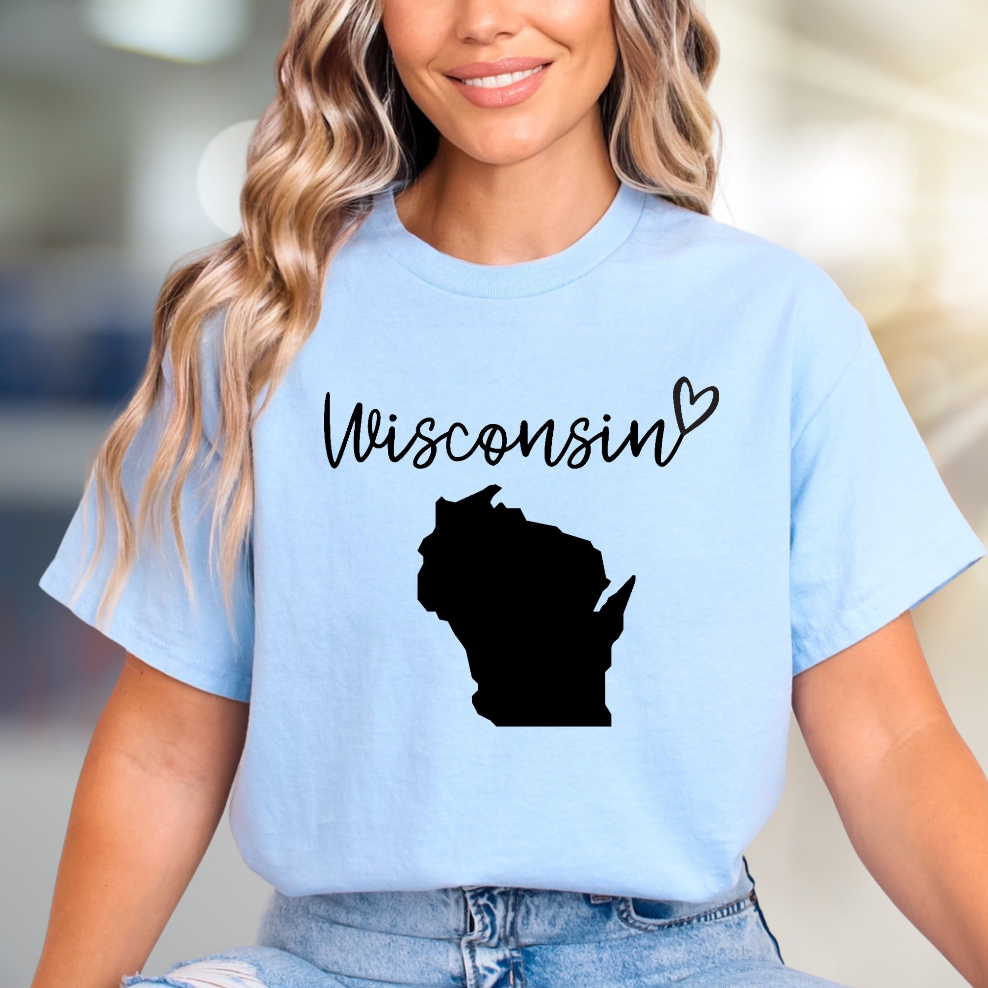 "Wisconsin" State Outline Graphic Tee, A Hometown Pride Pick for Enthusiasts