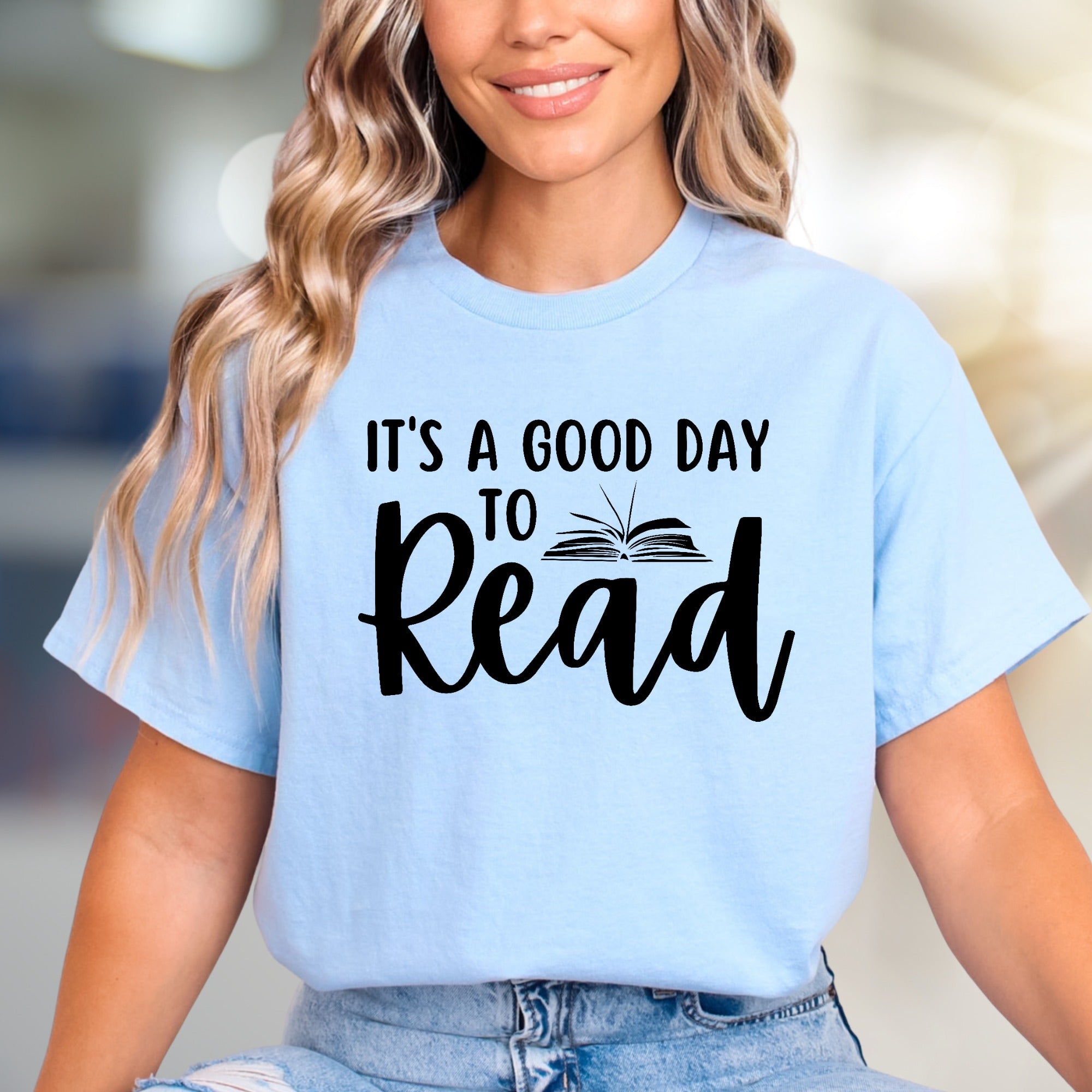 "It's a Good Day to Read" Book Lover Graphic Tee, a Literary Pick for Avid Readers