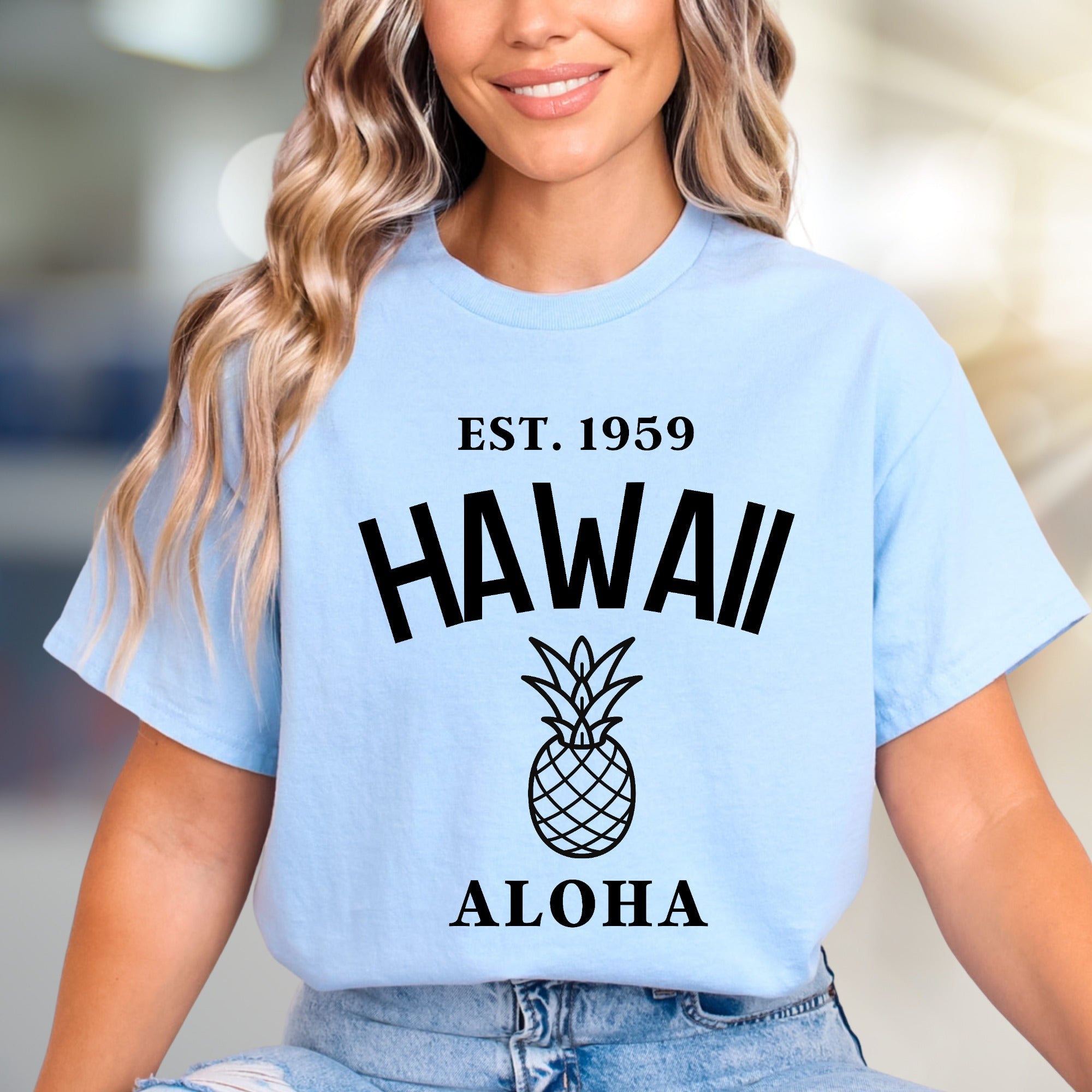 "EST. 1959 HAWAII ALOHA" Pineapple Graphic Tee, a Tropical Vibe Pick for Beach Lovers