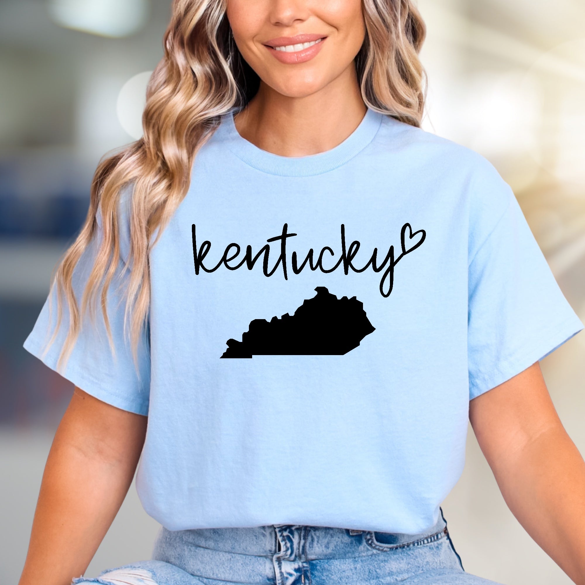 "Kentucky" State Outline Graphic Tee, a Hometown Love Pick for Souvenir