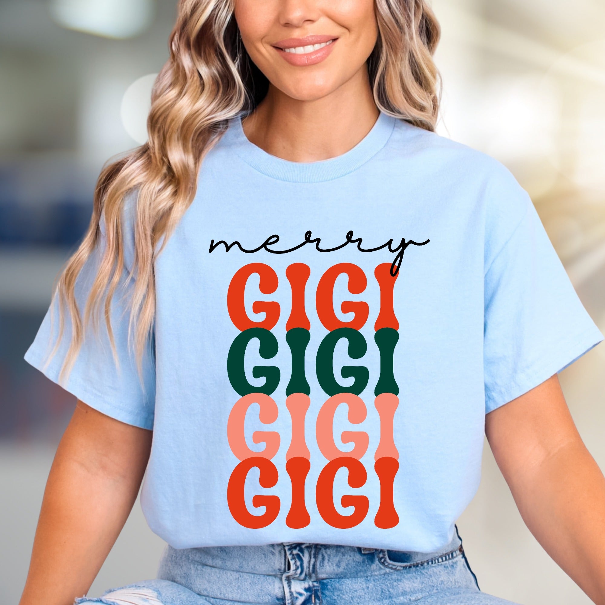 “Merry Gigi” Festive Graphic Tee, a Grandparent's Joyful Pick for Family