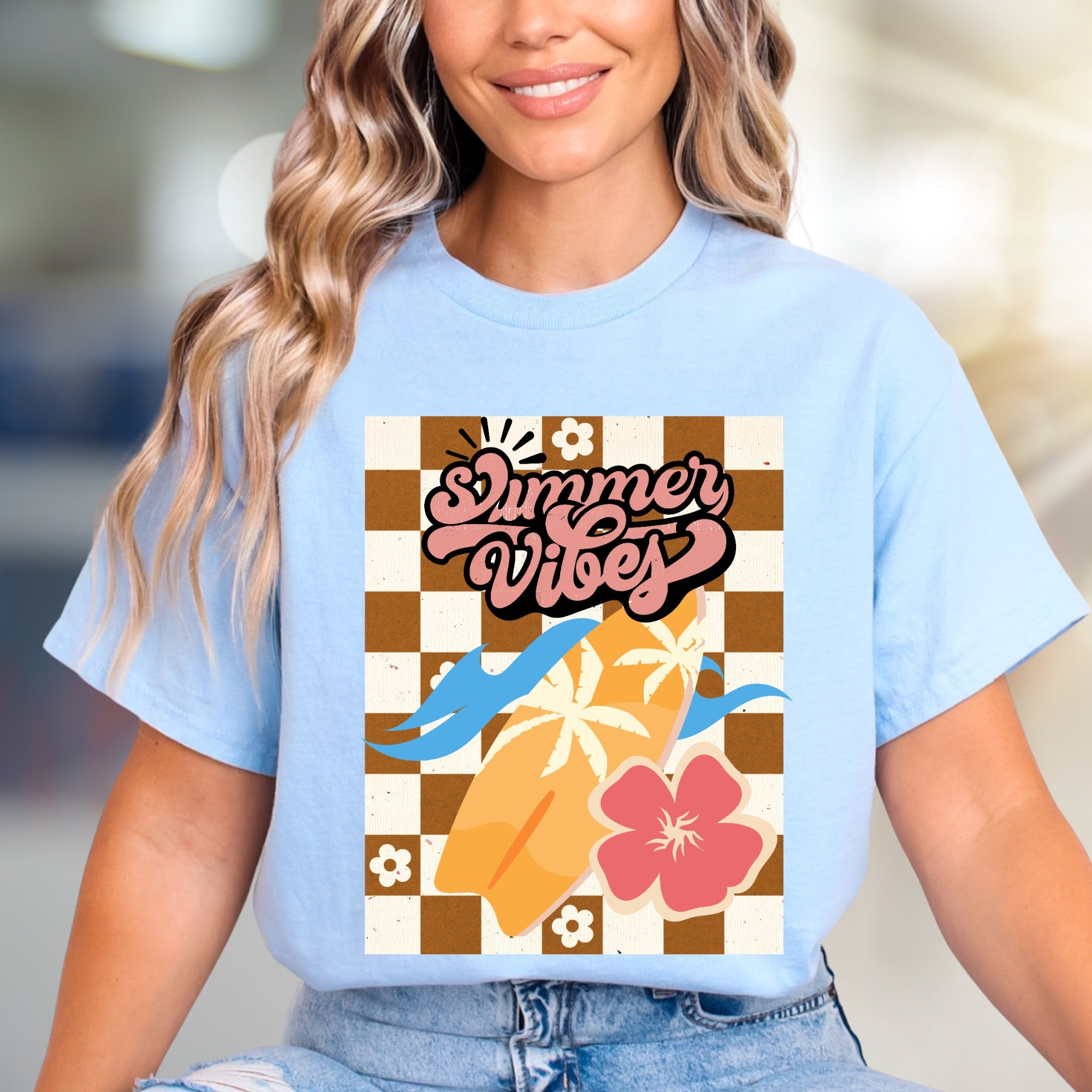 "Summer Vibes" Retro Tropic Graphic Tee, a Vacation Chic Pick for Beach Lovers