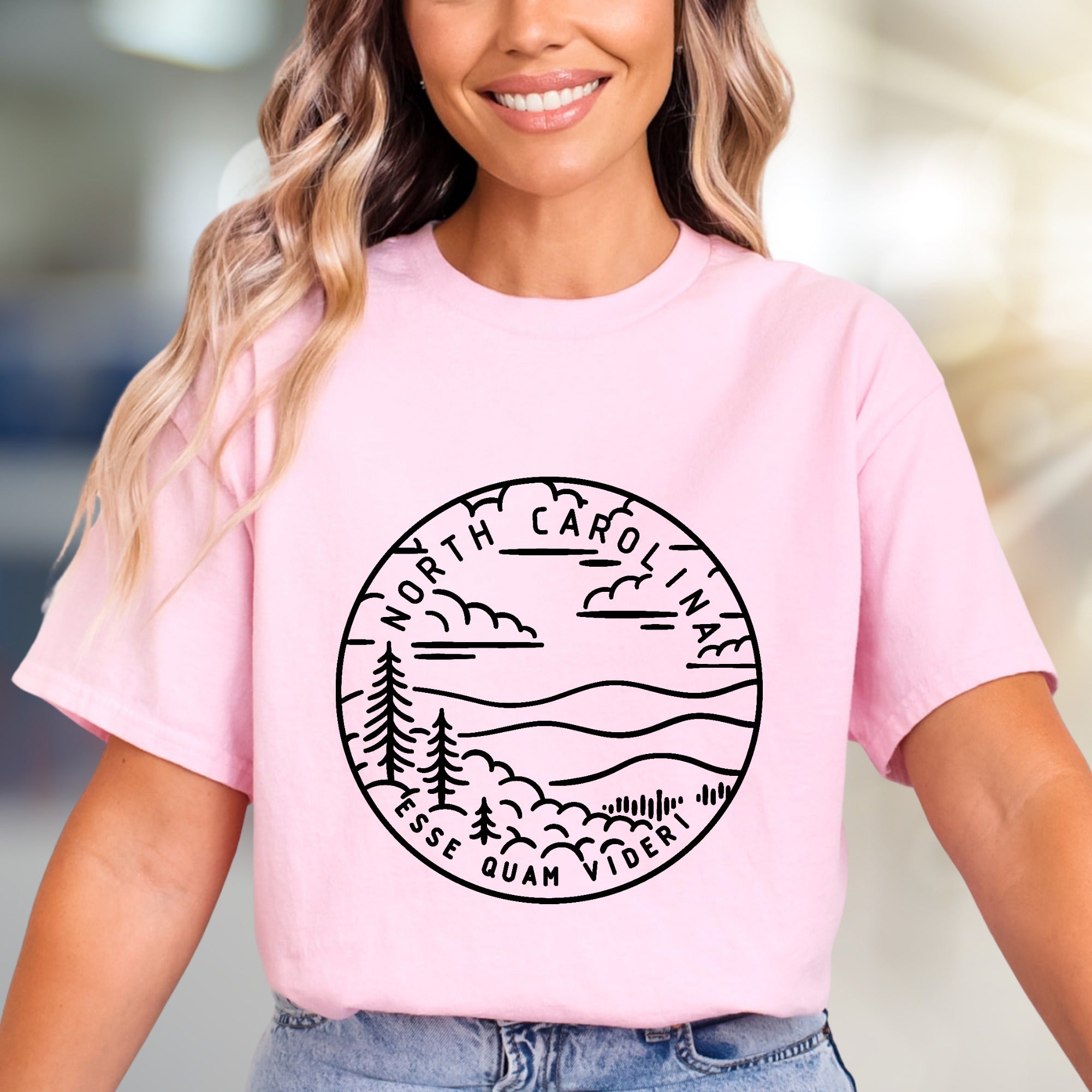 "North Carolina Esse Quam Videri" Minimalist Graphic Tee, a State Pride Pick for Locals & Visitors
