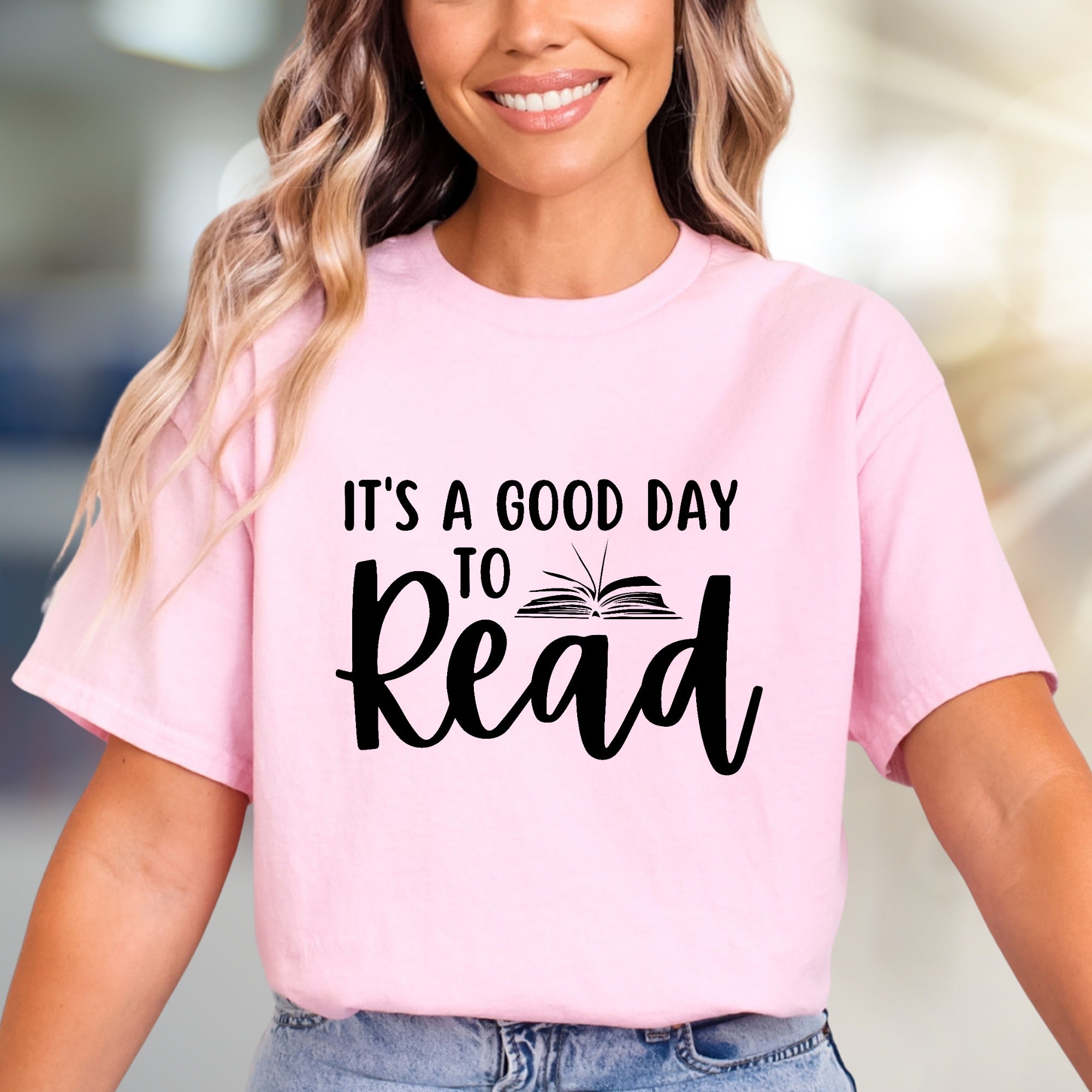 "It's a Good Day to Read" Book Lover Graphic Tee, a Literary Pick for Avid Readers