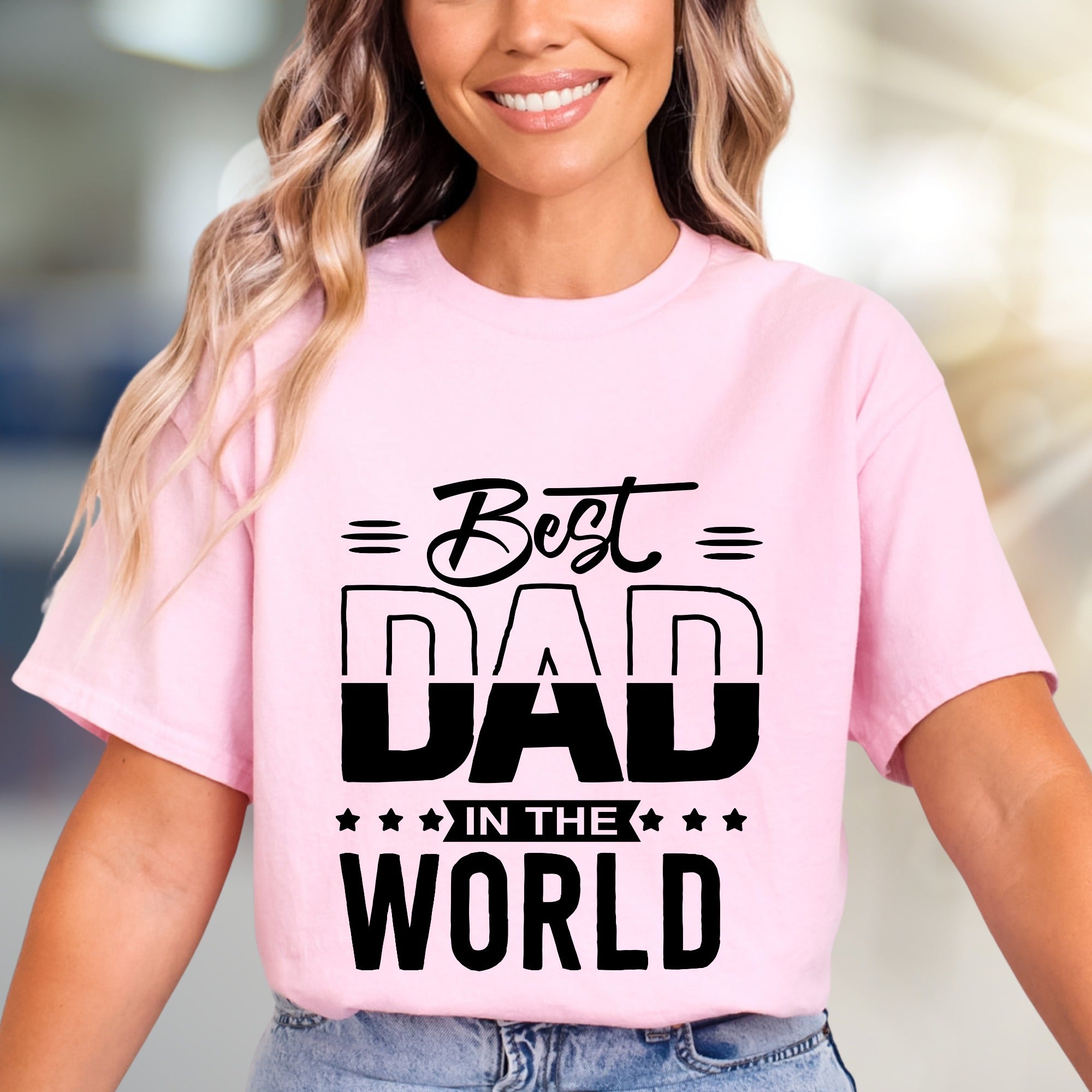 "Best Dad In The World" Father's Day Graphic Tee, a Thoughtful Gift for Dads